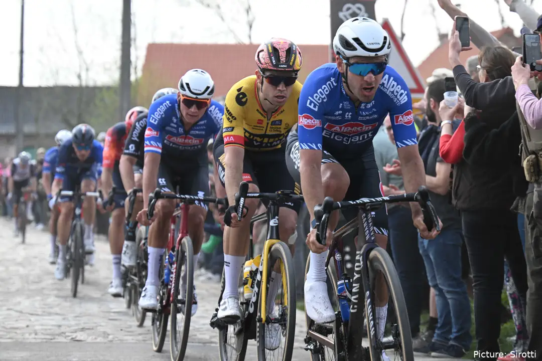 Gianni Vermeersch in een prominente knechtenrol op de kasseien voor Mathieu van der Poel in het verleden