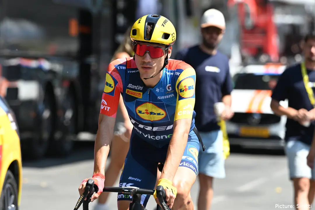 Juan Ayuso in de Tour de France 2026