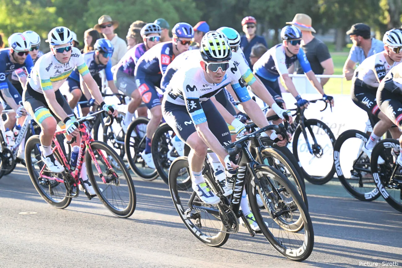 El Movistar Team tiró en un momento importante de la carrera, sin éxito