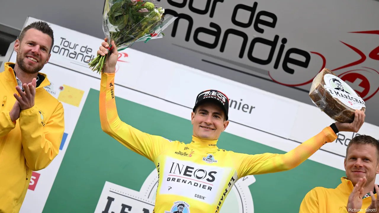 Carlos Rodríguez, ganador del Tour de Romandía en 2025