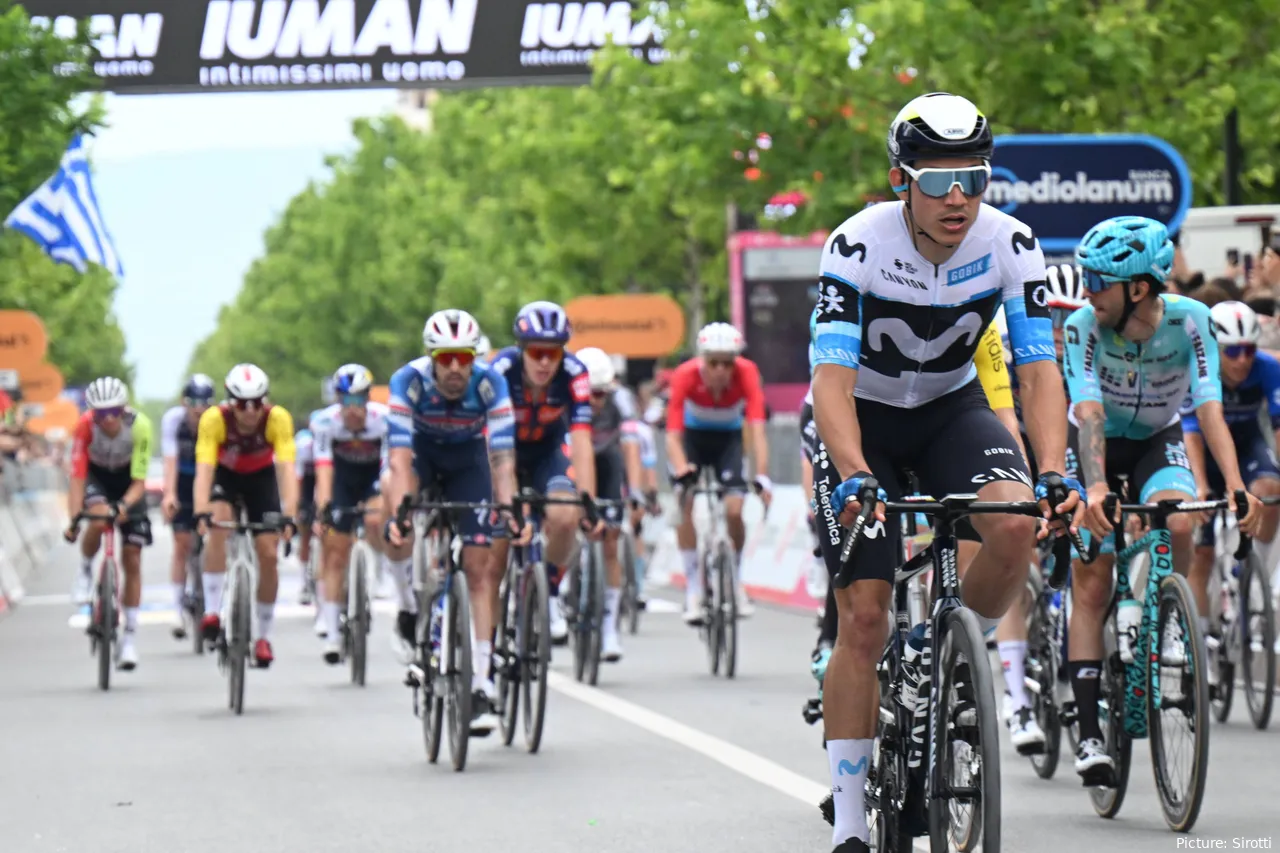 Orluis Aular suma ya dos 'podios' en el Giro de Italia 2025