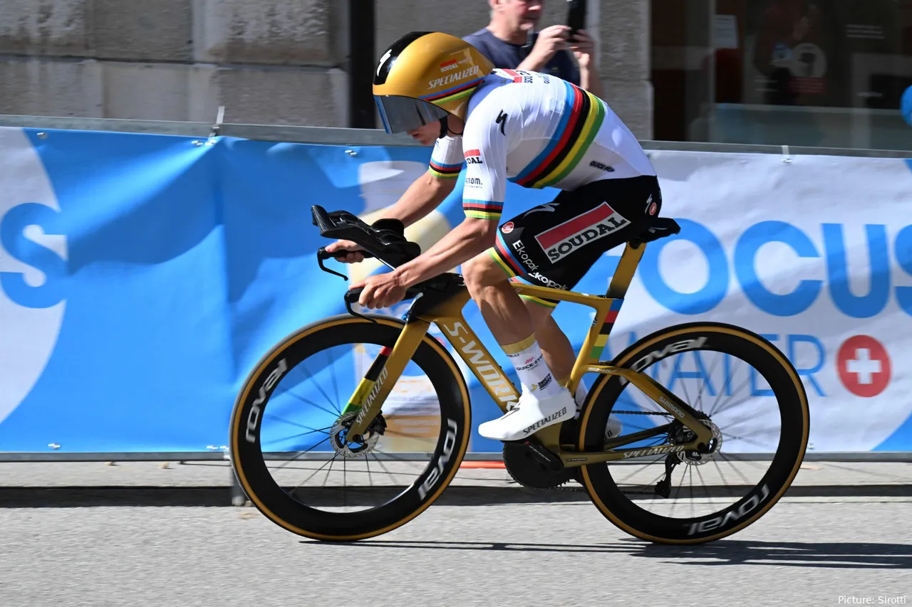 Remco Evenepoel, doble campeón del mundo de contrarreloj