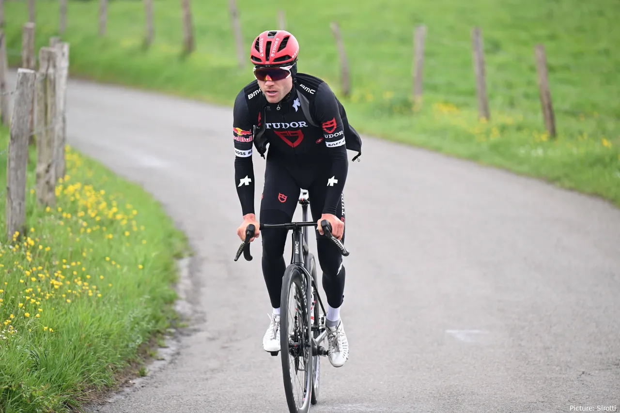 Marc Hirschi solo ha ganado una vez en 2025