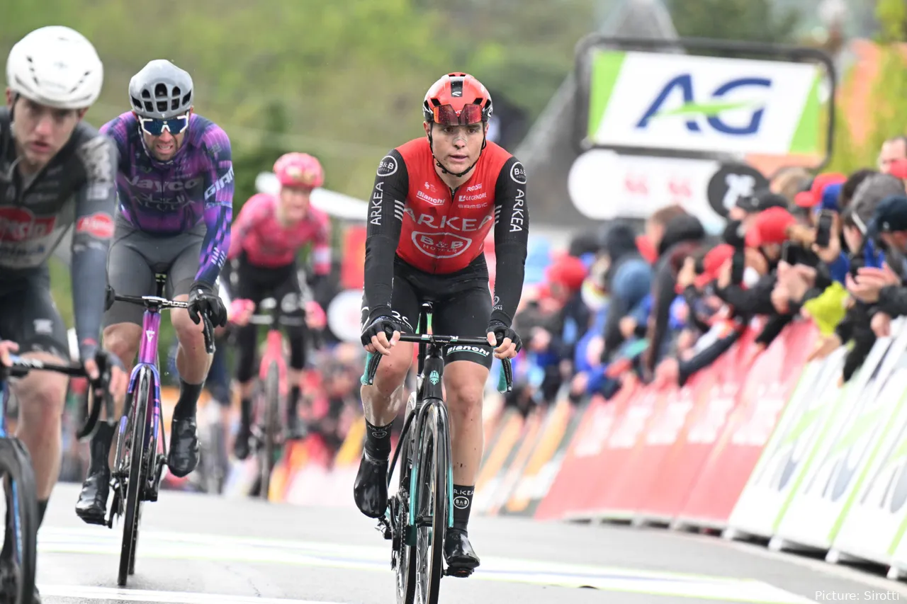 Raúl García Pierna, estrella de Arkéa con futuro en Movistar Team.&nbsp;