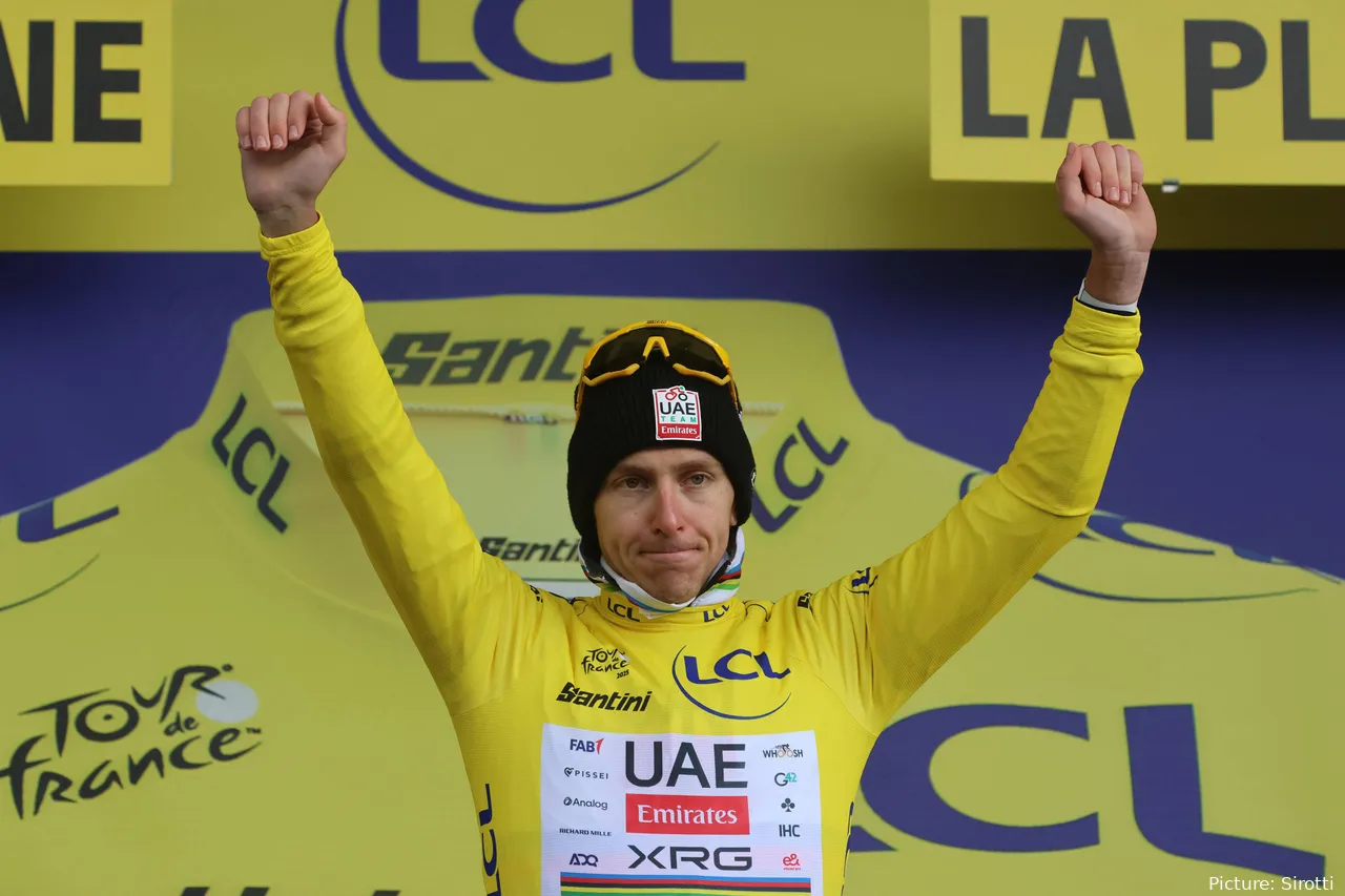 Tadej Pogacar viene de ganar el Tour de Francia 2025