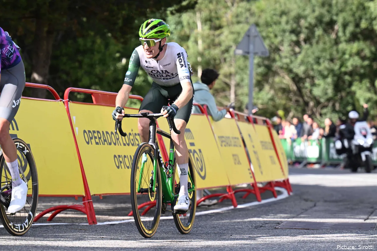 Abel Balderstone brilló en la Vuelta a Turquía 2025