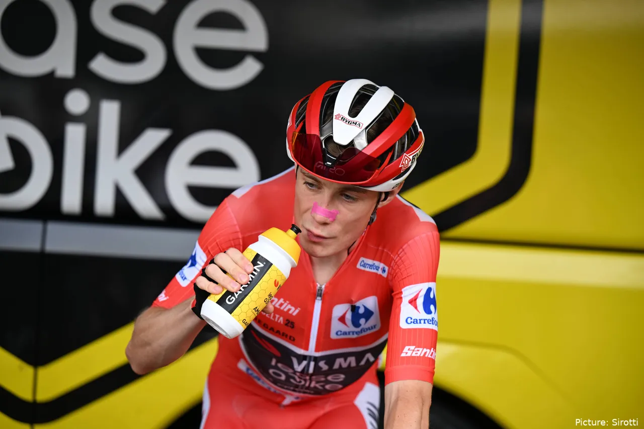 Jonas Vingegaard desea la victoria en el Angliru