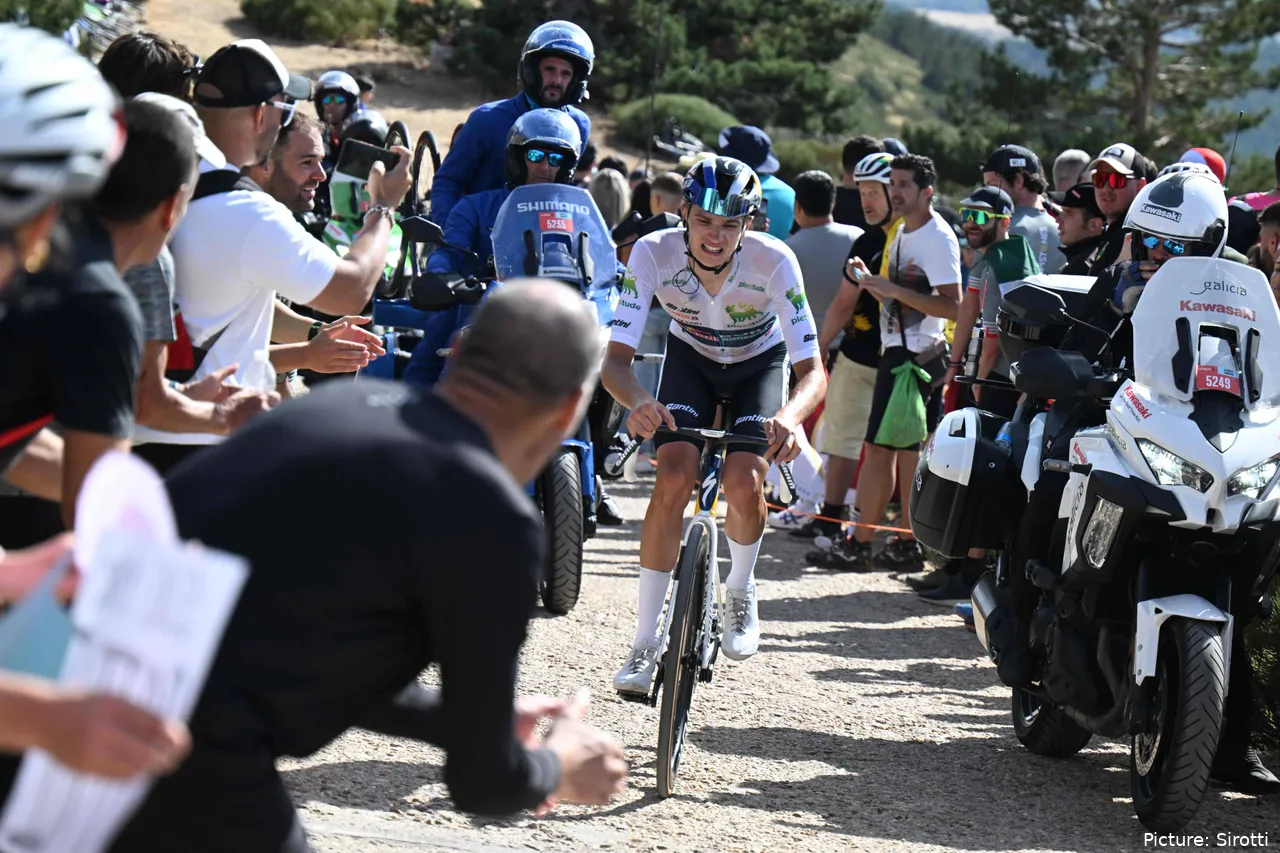 Giulio Pellizzari no correrá el Mundial de Kigali por enfermedad