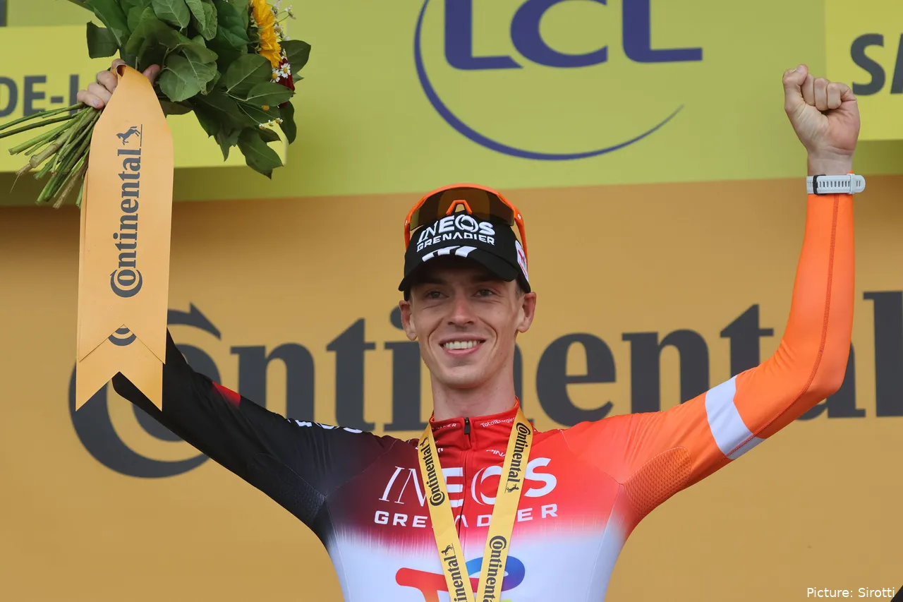 Thymen Arensman brilló en el pasado Tour de Francia 2025 con dos victorias de etapa