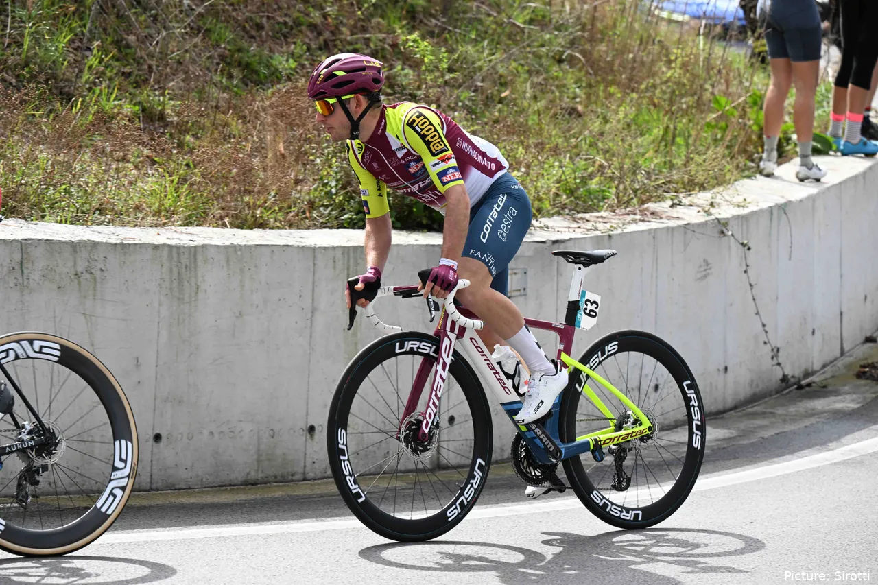 Lorenzo Quartucci, ciclista italiano del Burgos BH.