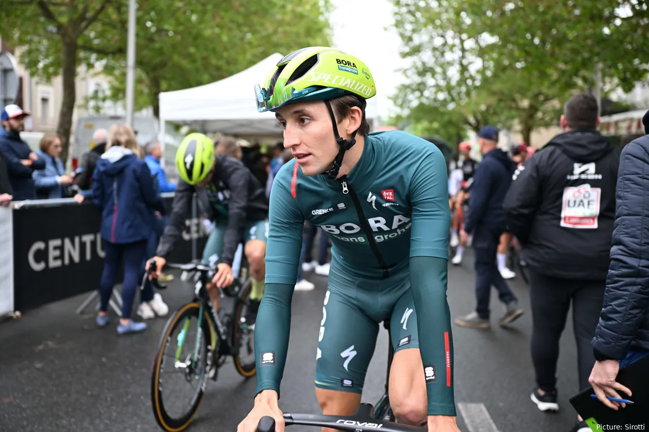 Jai Hindley pronto para ajudar Roglic a alcançar o sonho da Amarela na Volta a França