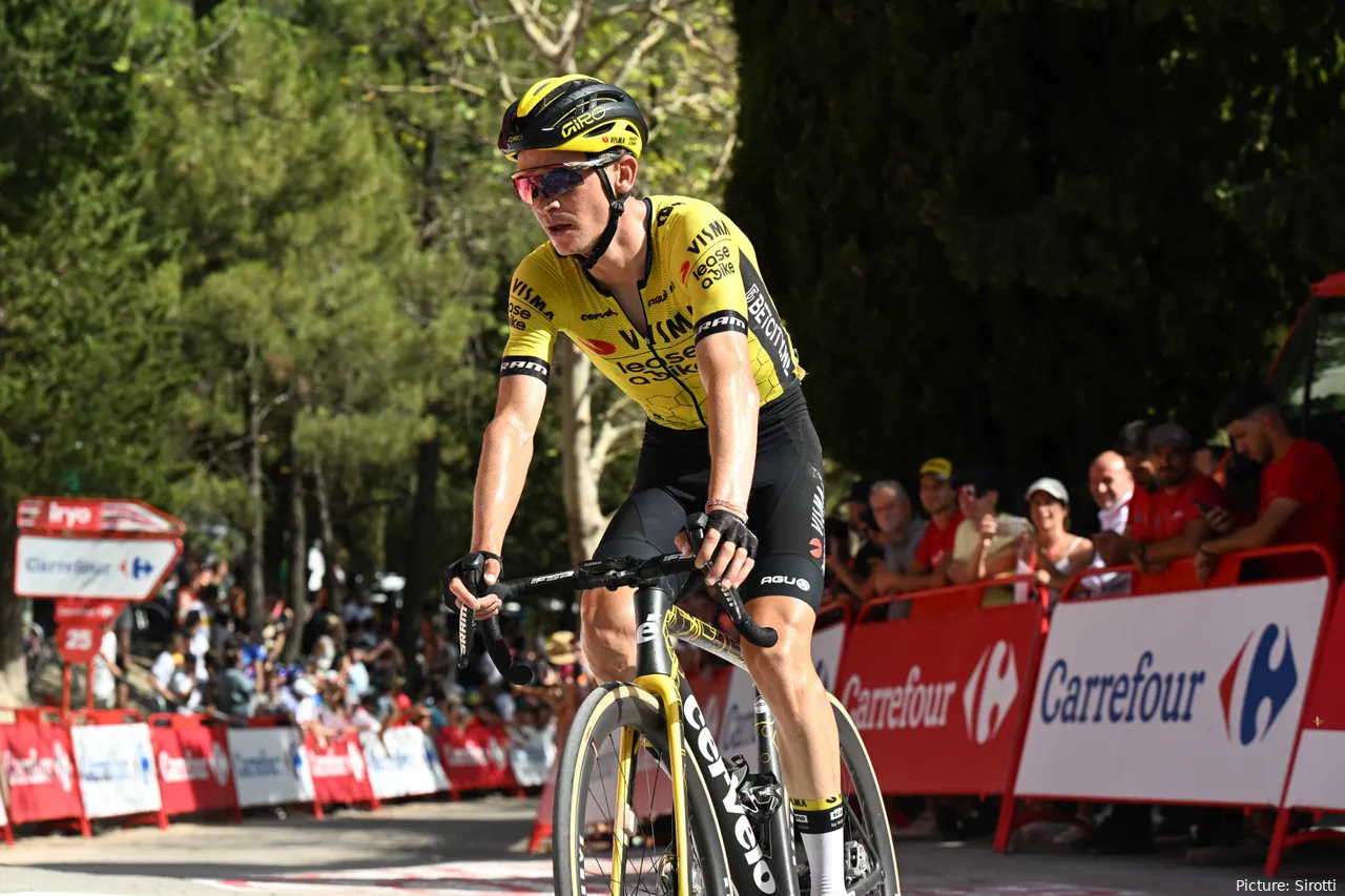 Sepp Kuss está a mais de 8 minutos de Ben O'Connor na classificação geral