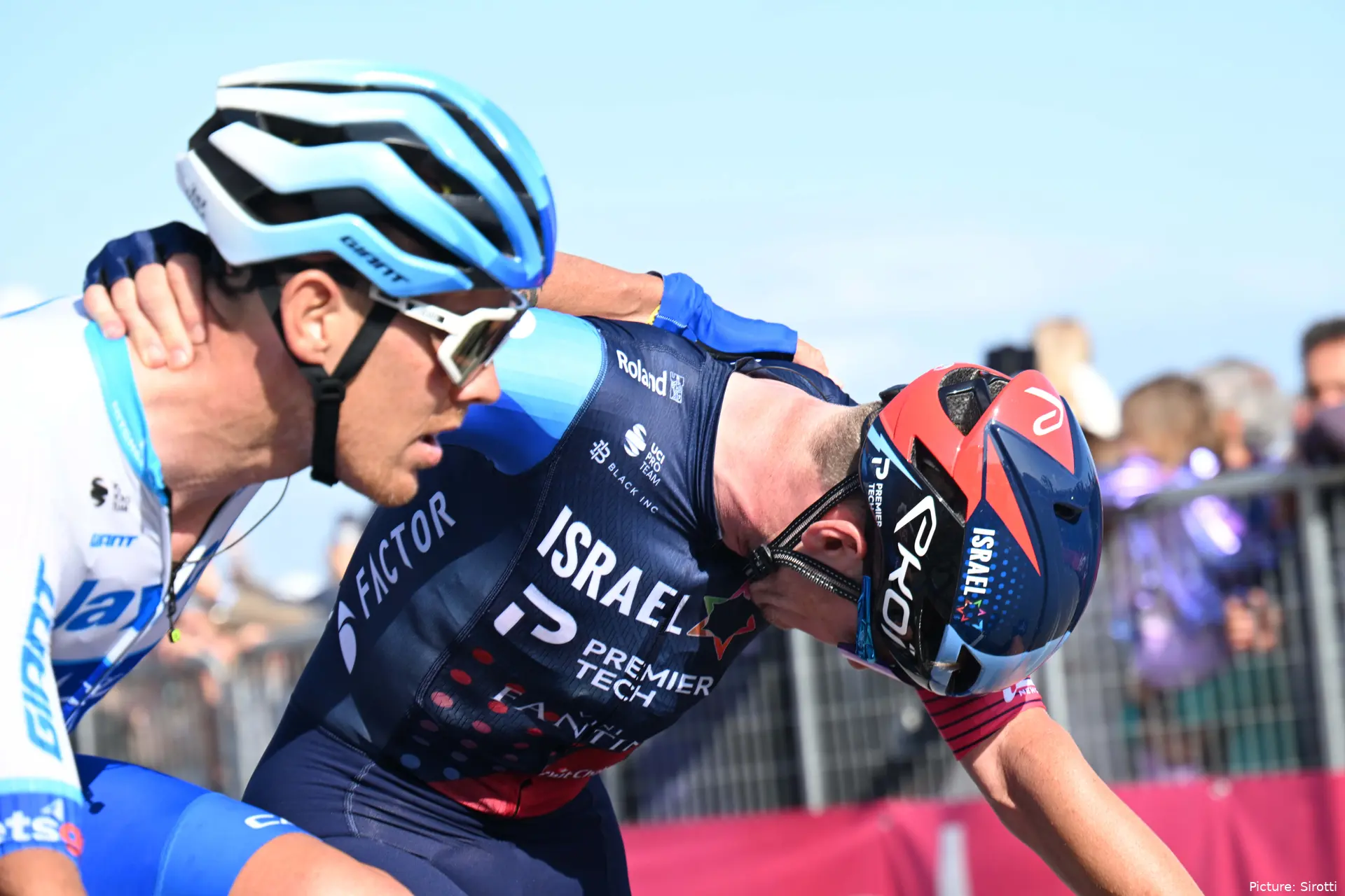 Simon Clarke, en el Giro de Italia 2023