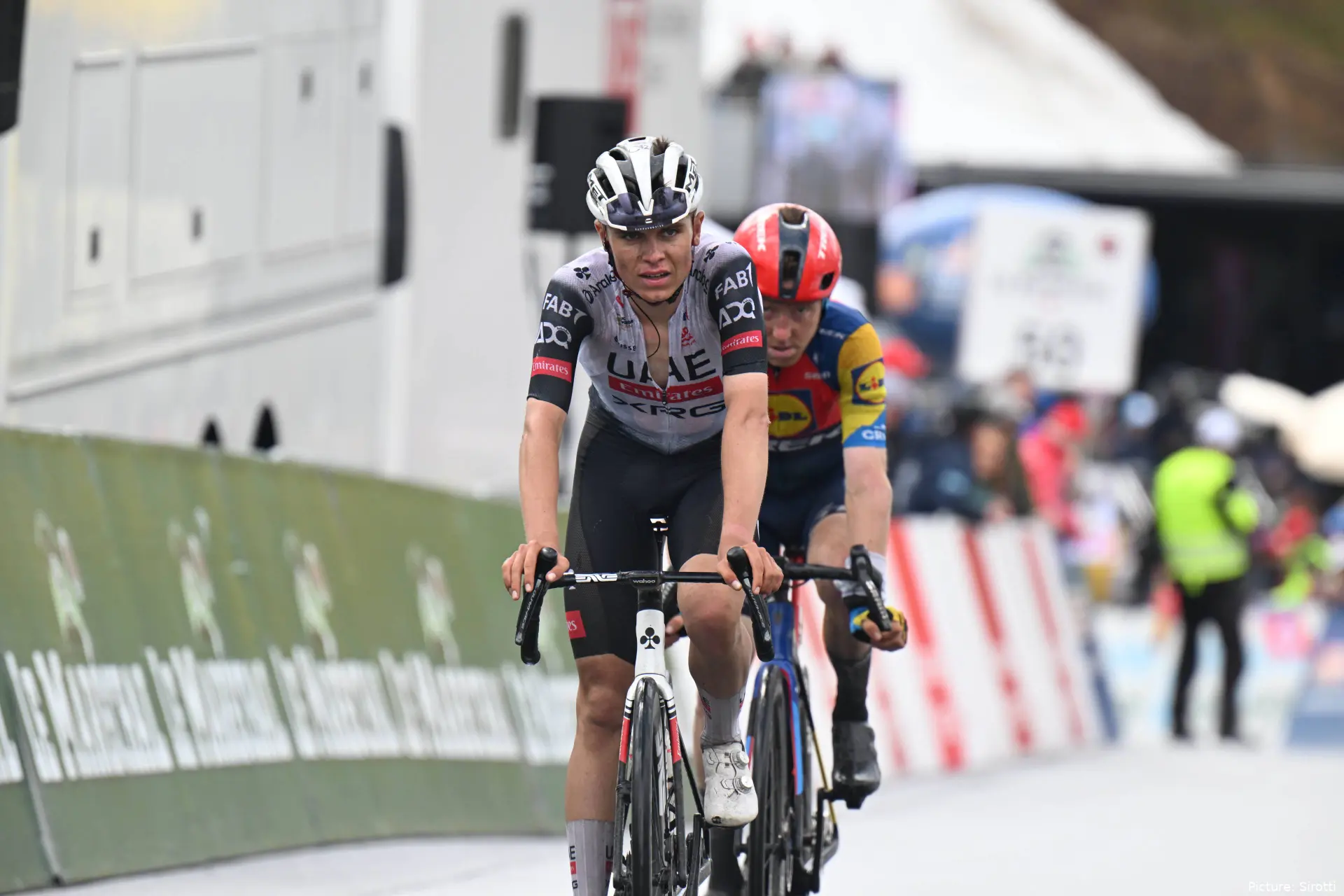 Pablo Torres, ciclista de UAE Team Emirates XRG.