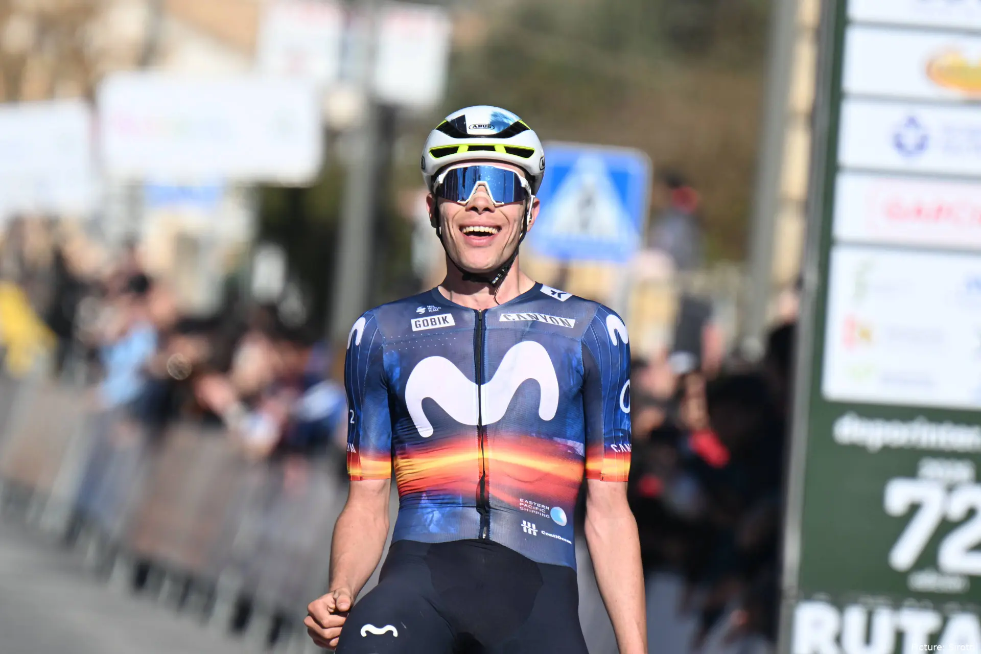 Iván Romeo, con el maillot de campeón de España de Movistar