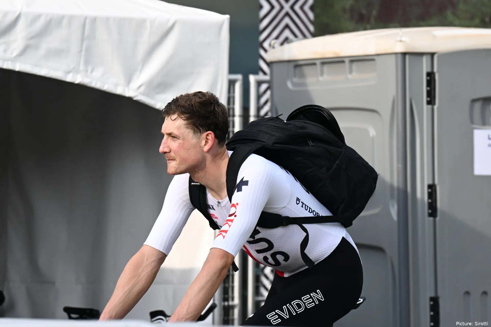 Stefan Kung no pudo brillar en la Omloop