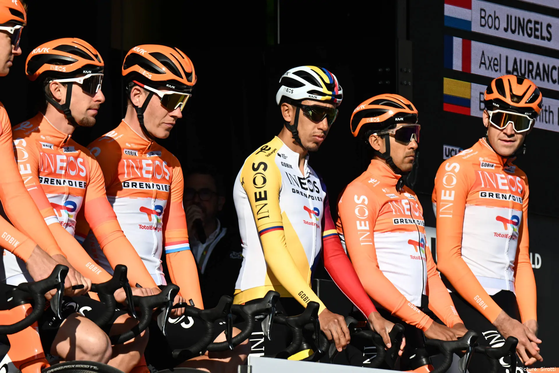 Egan Bernal e INEOS Grenadiers en la Lieja-Bastoña-Lieja 2026