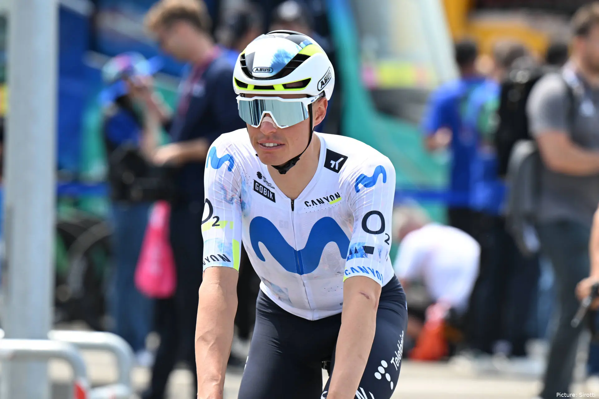 Enric Mas en el Giro de Italia 2026.