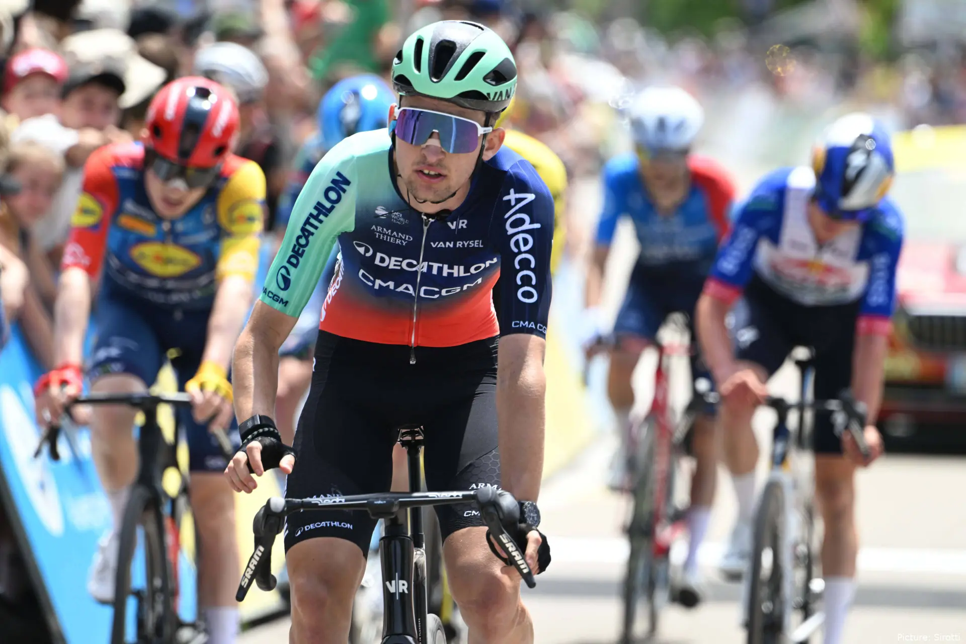 Paul Seixas, ciclista élite mundial