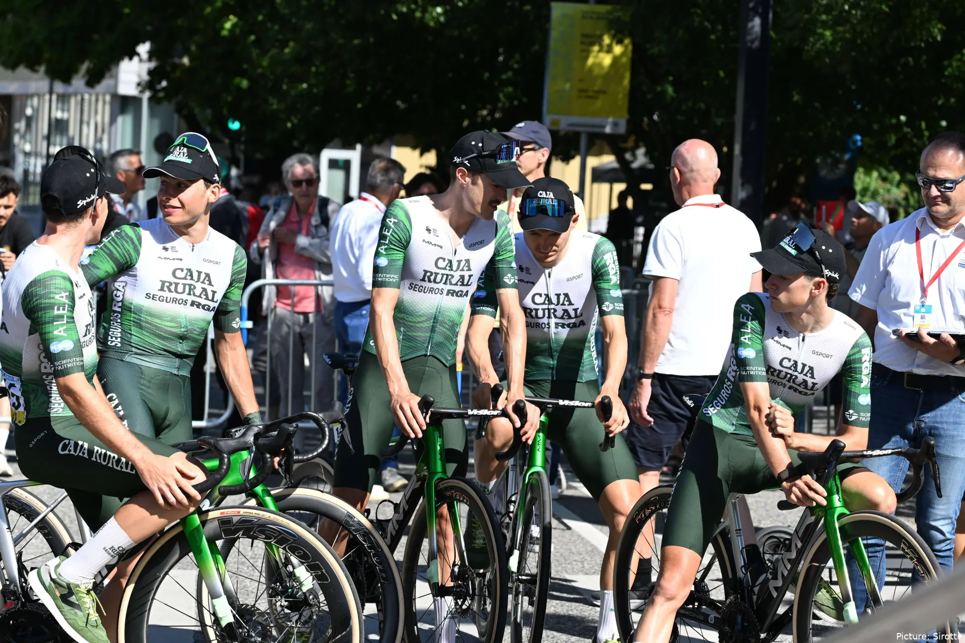 caja-rural-tour-de-francia-1275044611