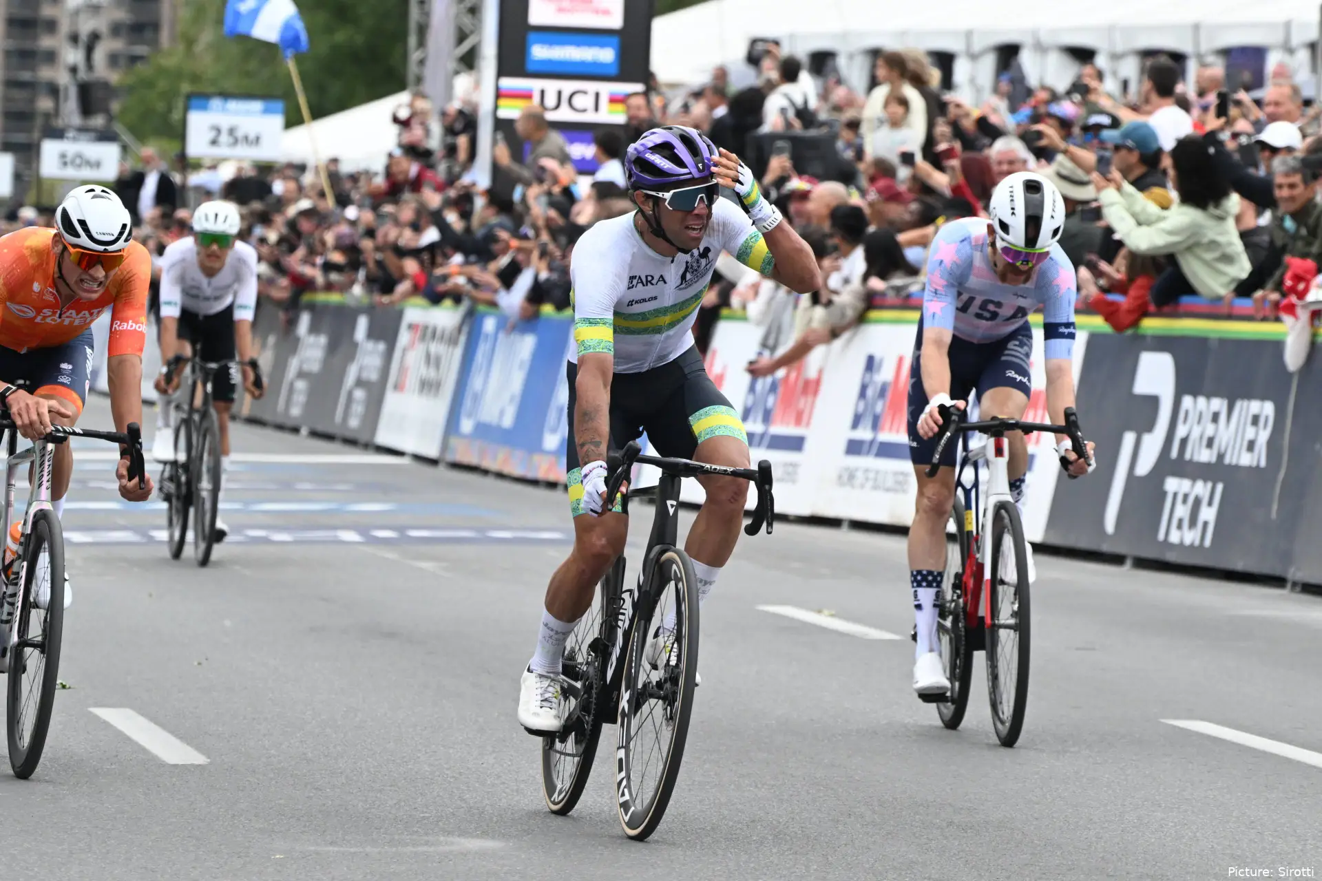 Michael Matthews crosses the line in disbelief after taking silver in the men's elite road race at the 2026 World Championships in Montreal