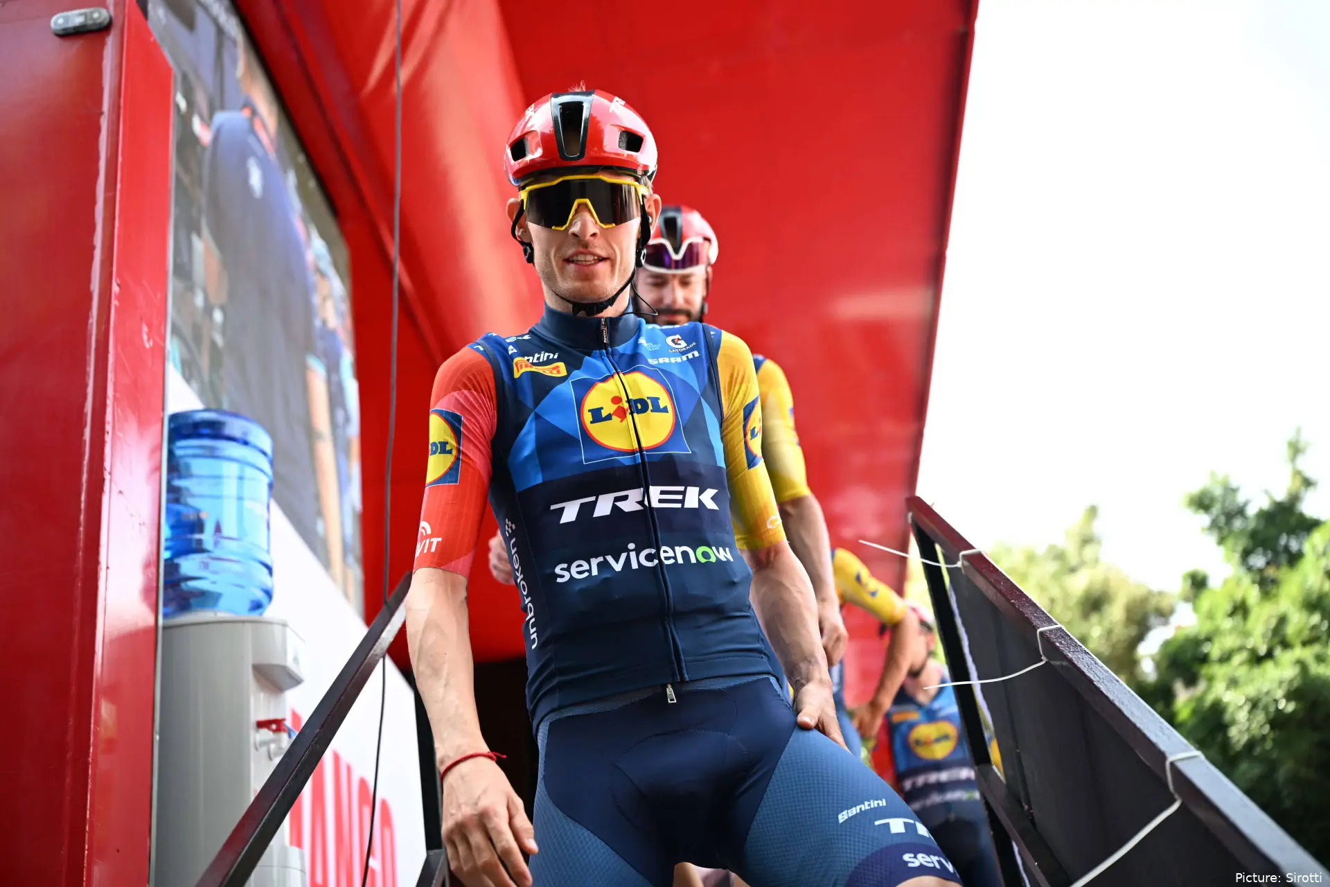 Mattias Skjelmose at the 2026 Vuelta a Espana