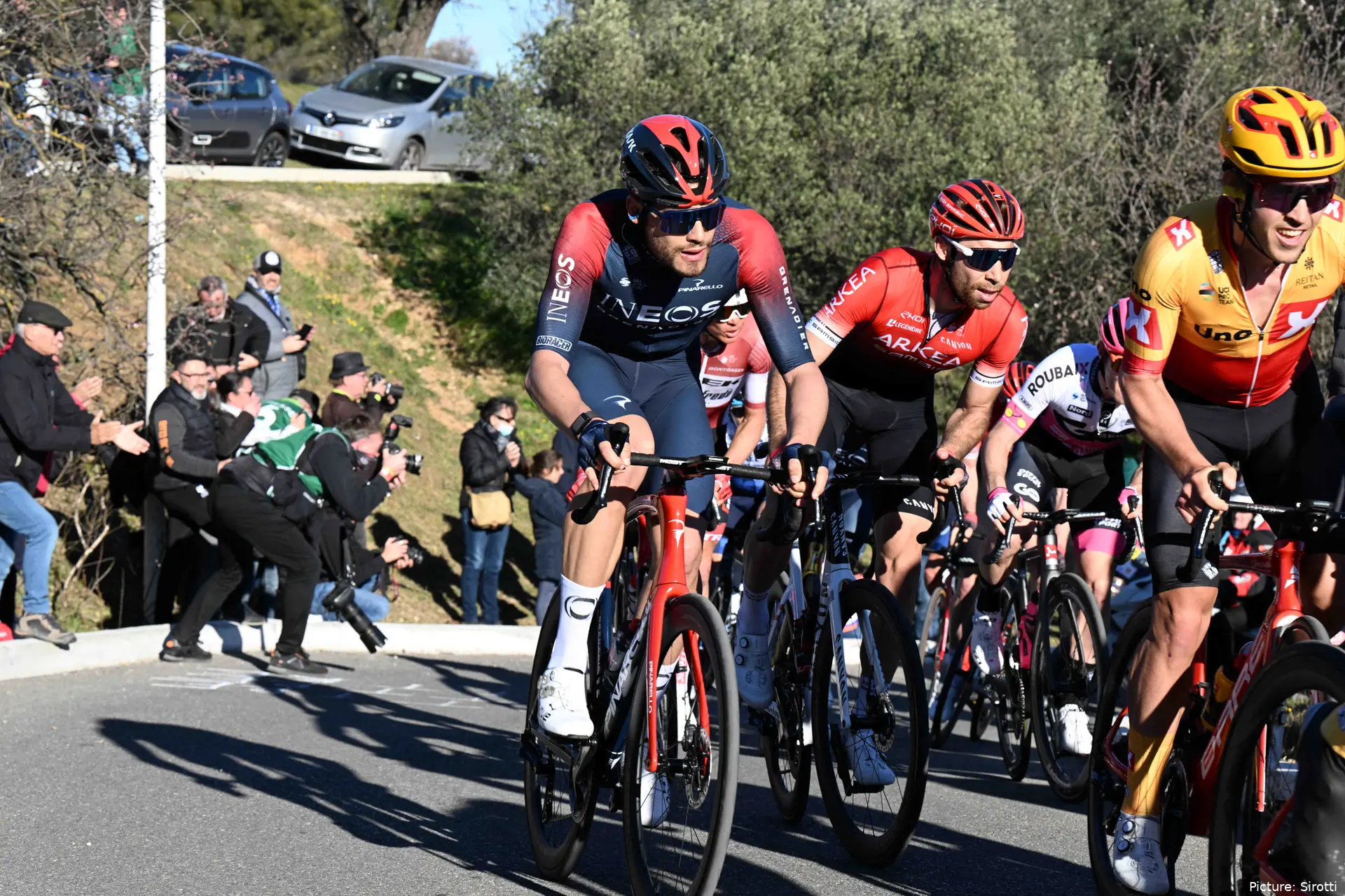 1040437196