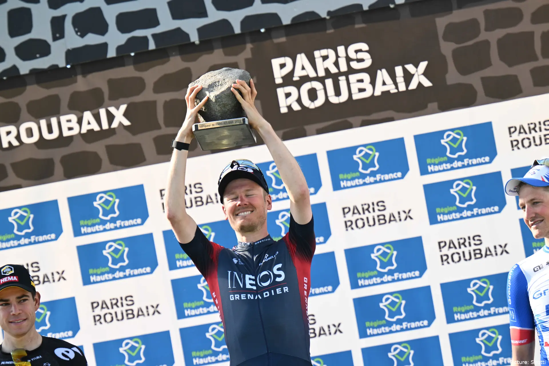 Dylan van Baarle celebrates his Paris-Roubaix win