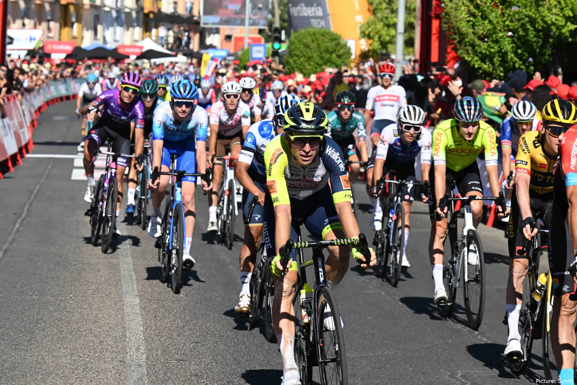 Jan Bakelants riding in the peloton