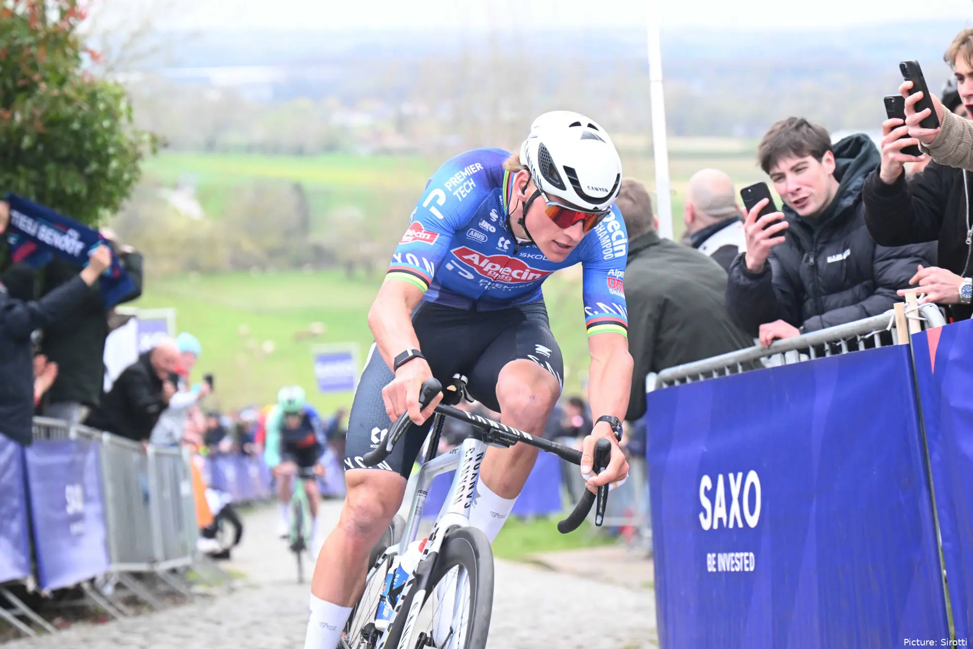Mathieu van der Poel during the 2026 E3 Saxo Classic
