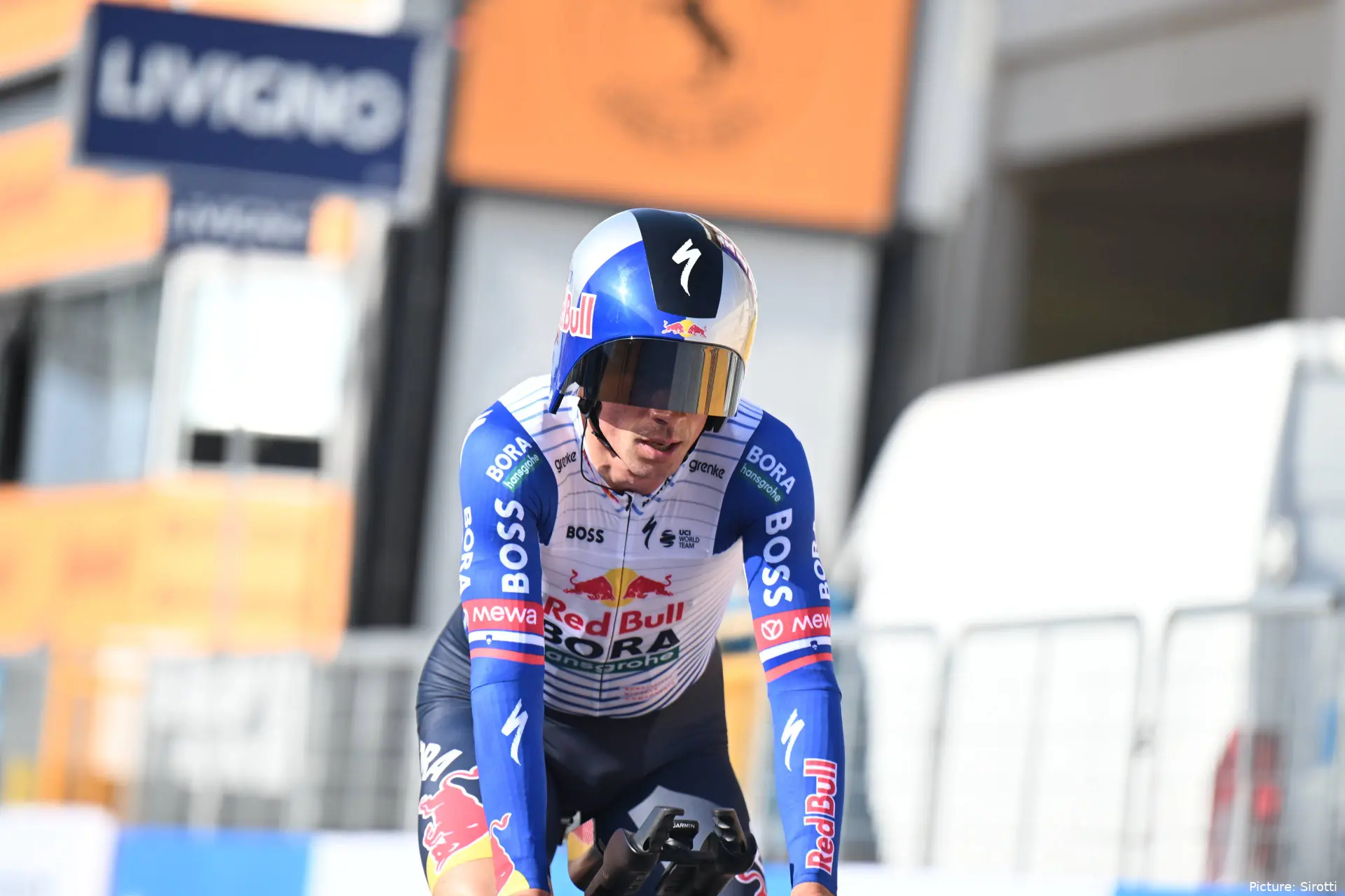 Primoz Roglic on stage 1 of Tirreno-Adriatico 2026