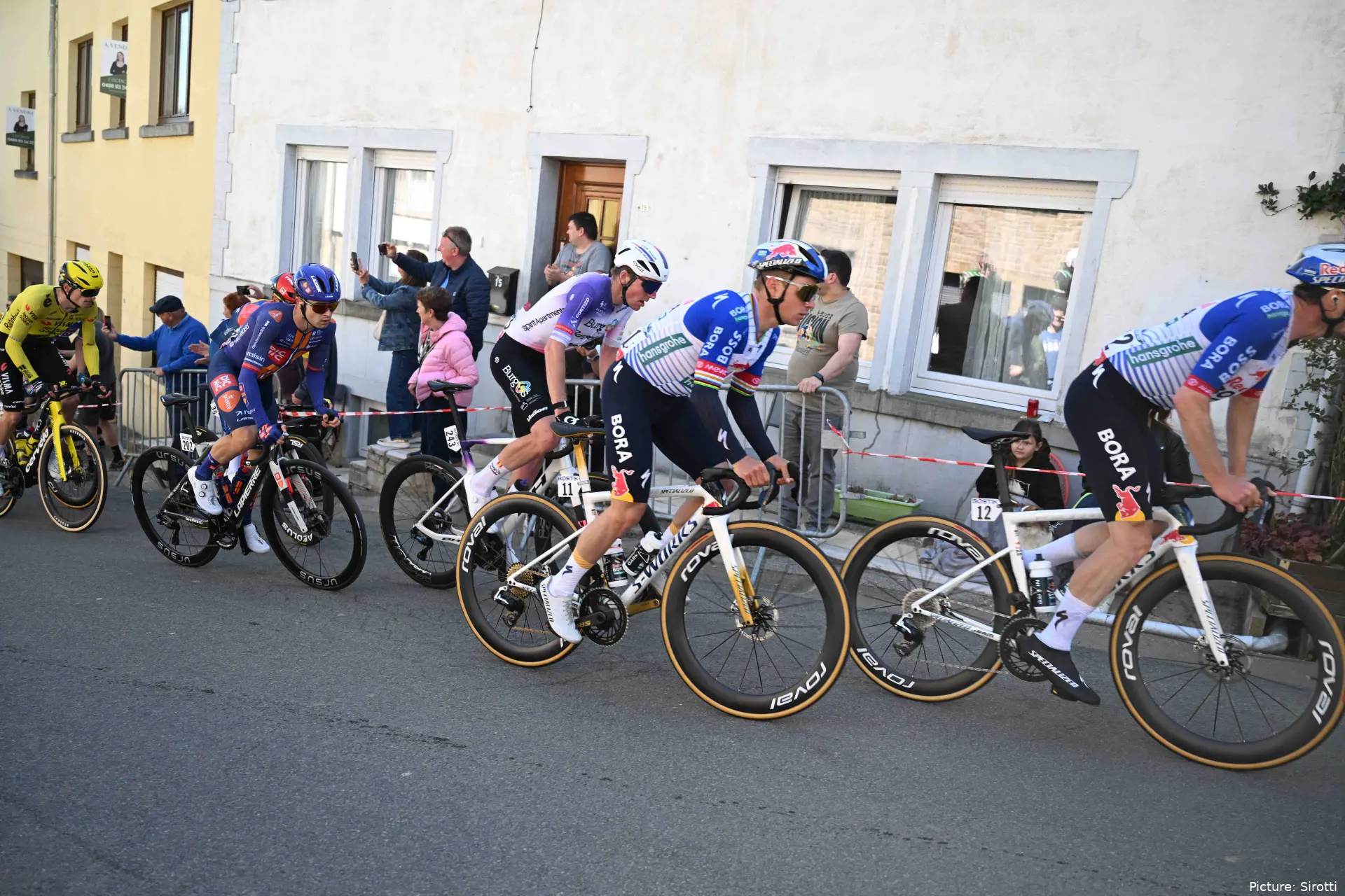 LiegeBastogneLiege2026_RemcoEvenepoel (4)