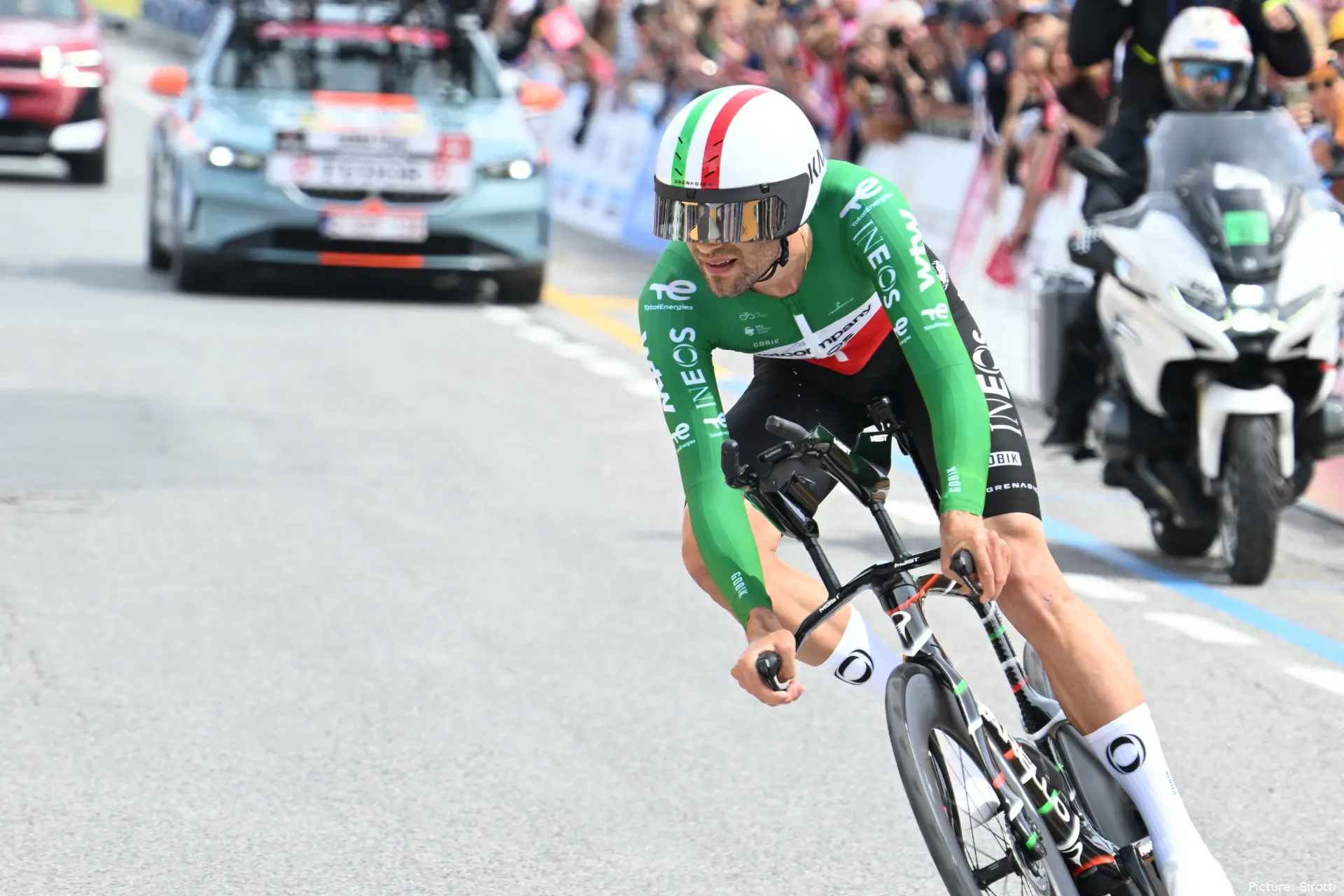 Filippo Ganna on his Time Trial bike