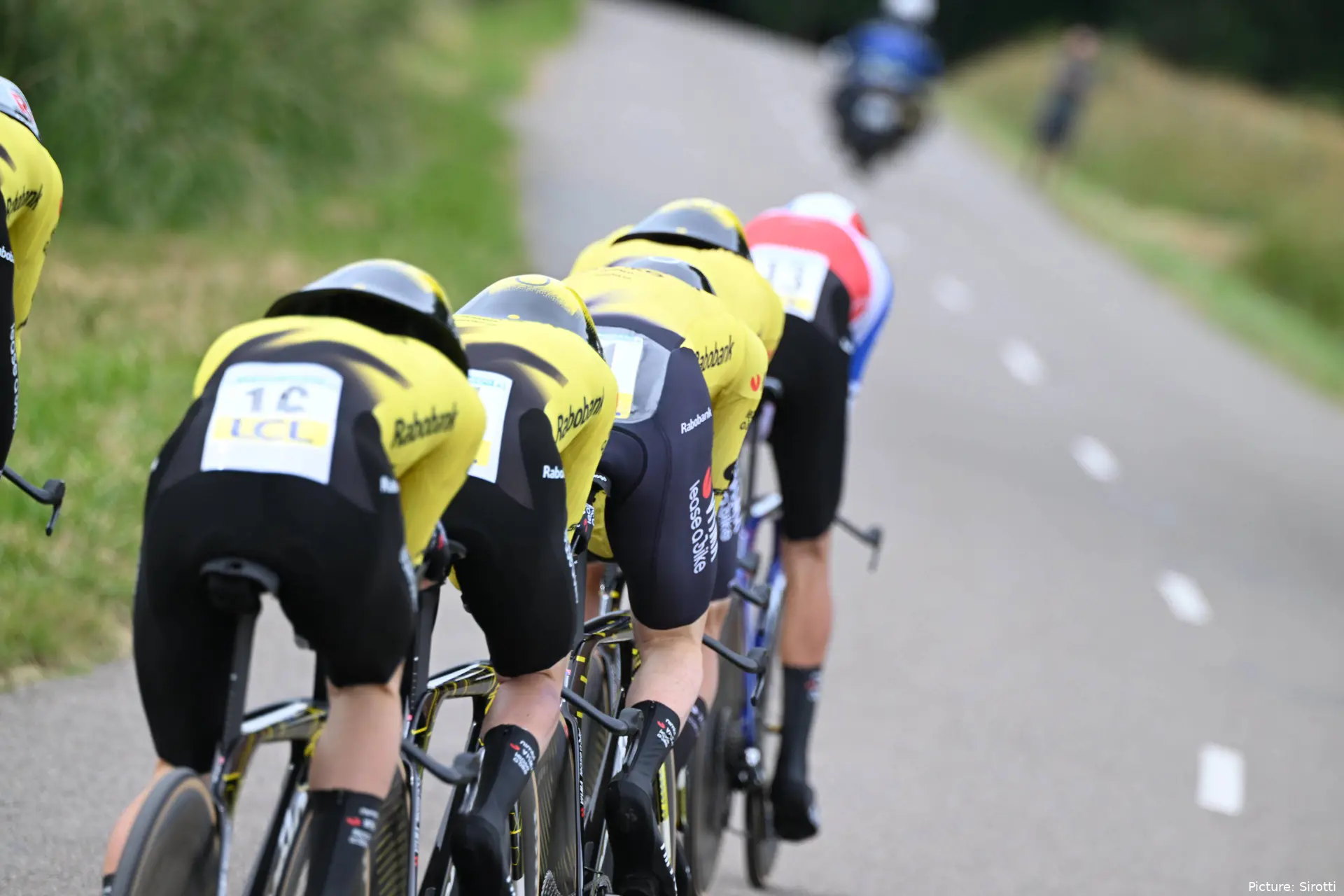 Visma - Lease a Bike in a team time trial