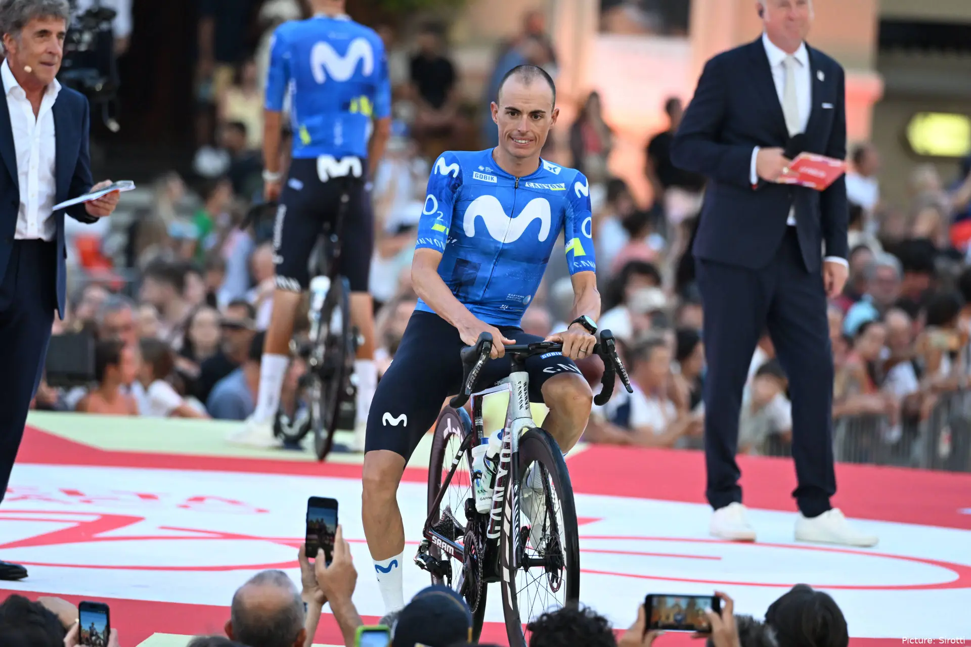 enric-mas-vuelta-1287168019