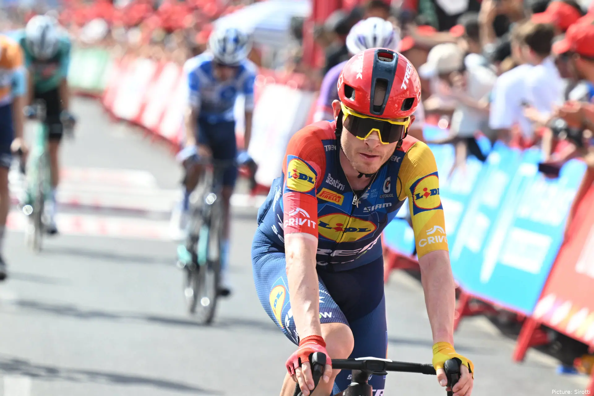 Mattias Skjelmose at the 2026 Vuelta a Espana