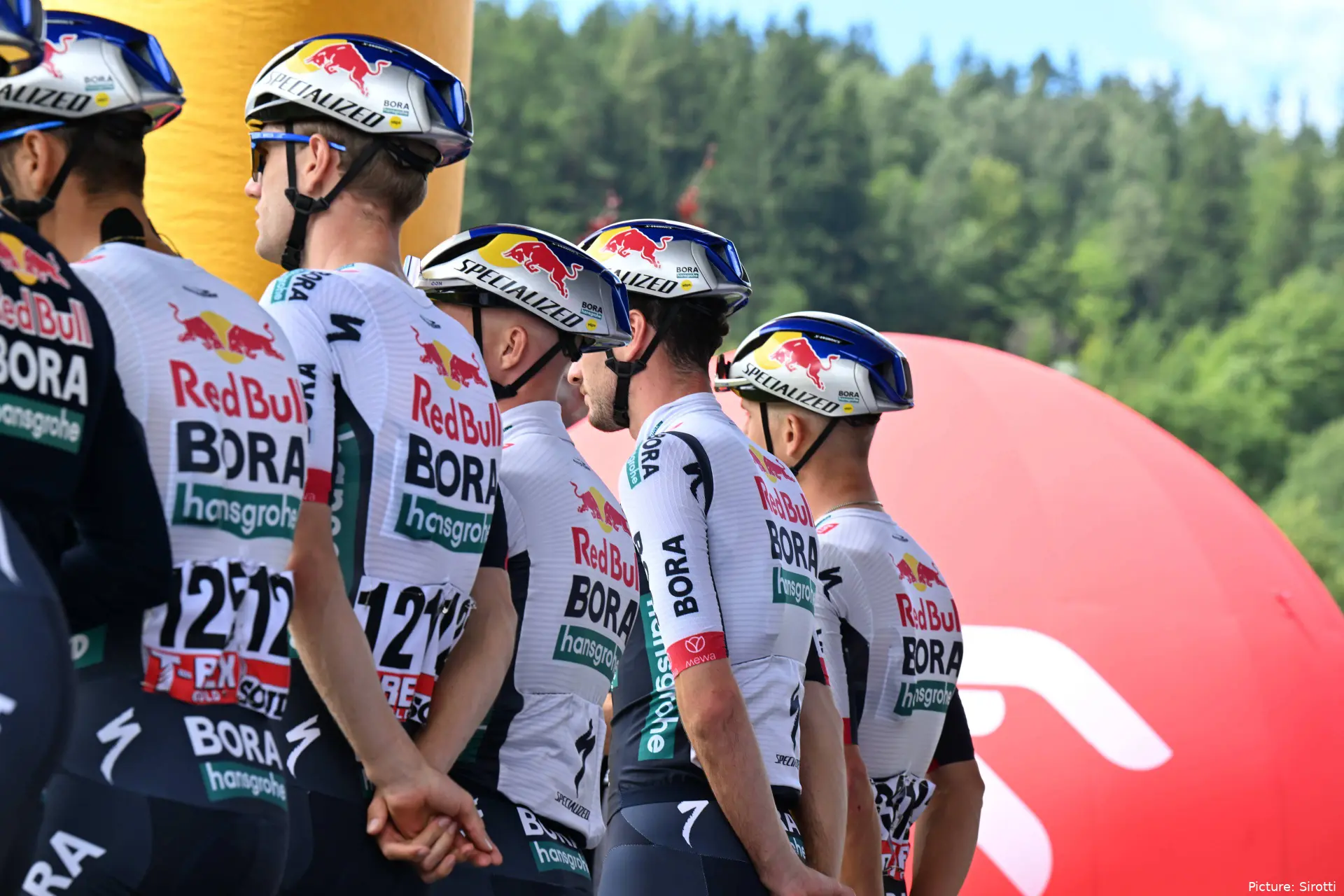 Red Bull - BORA - hansgrohe