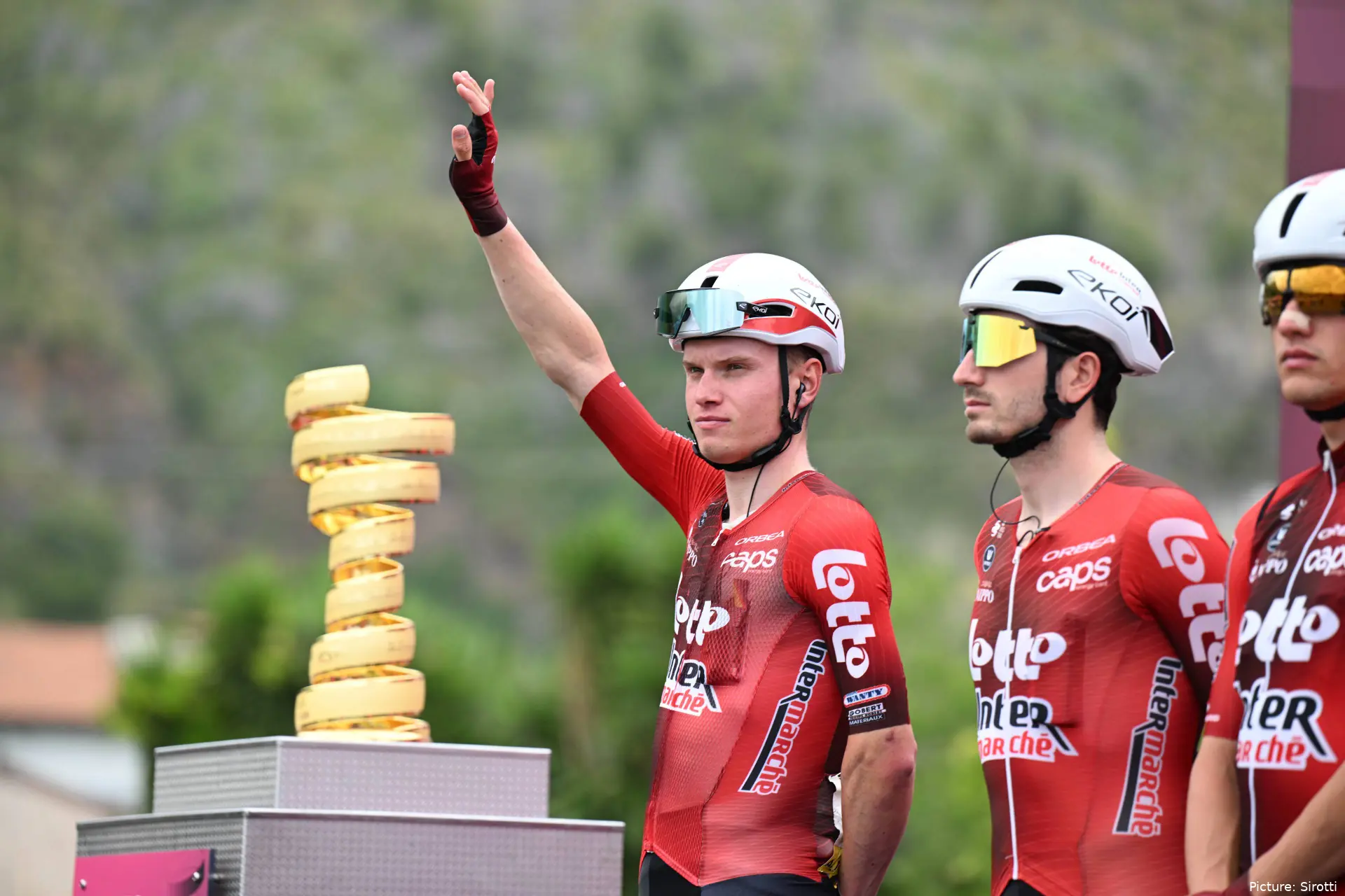 GiroDitalia2026stage5_LennertVanEetvelt