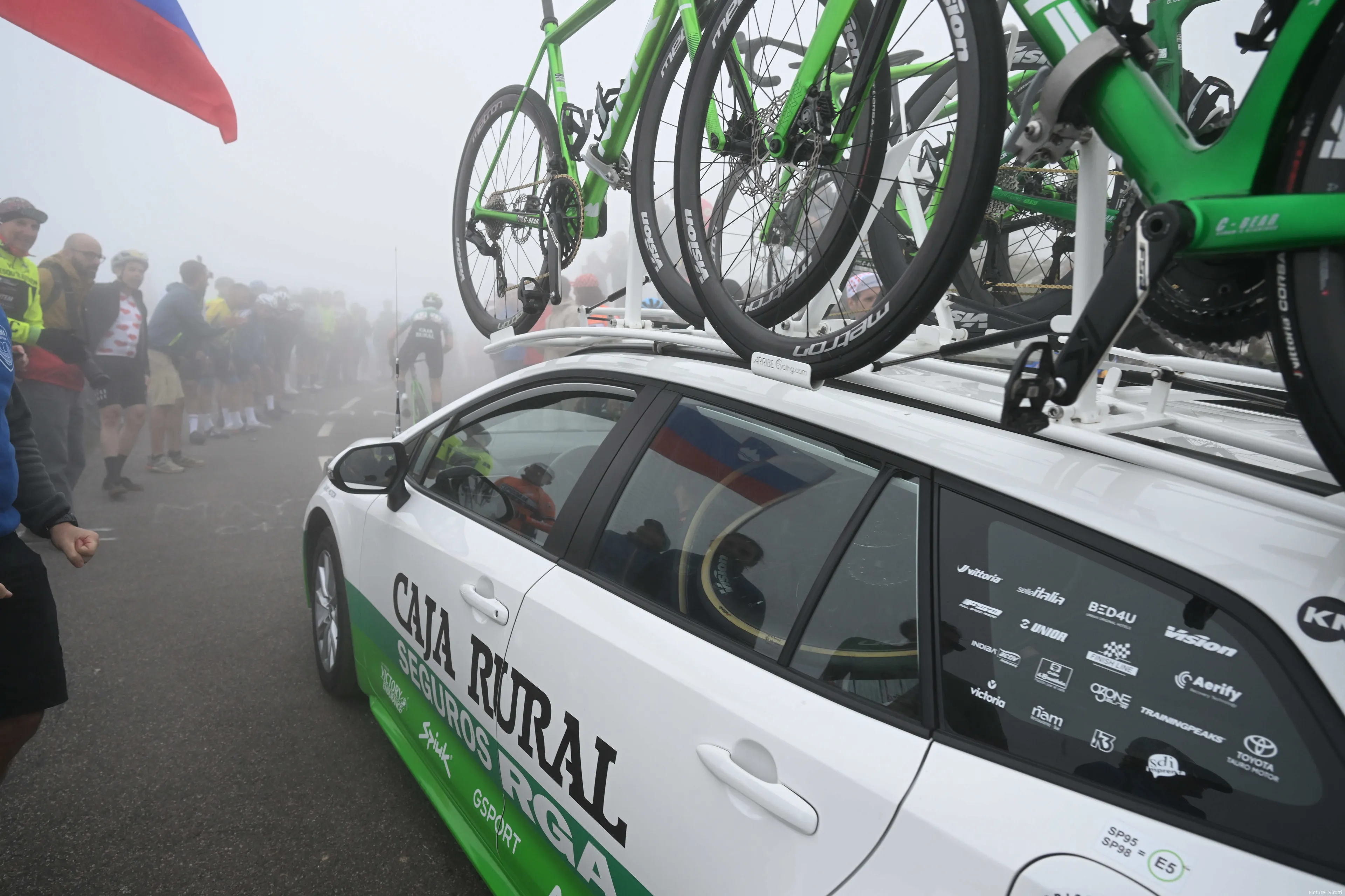 caja rural vuelta5