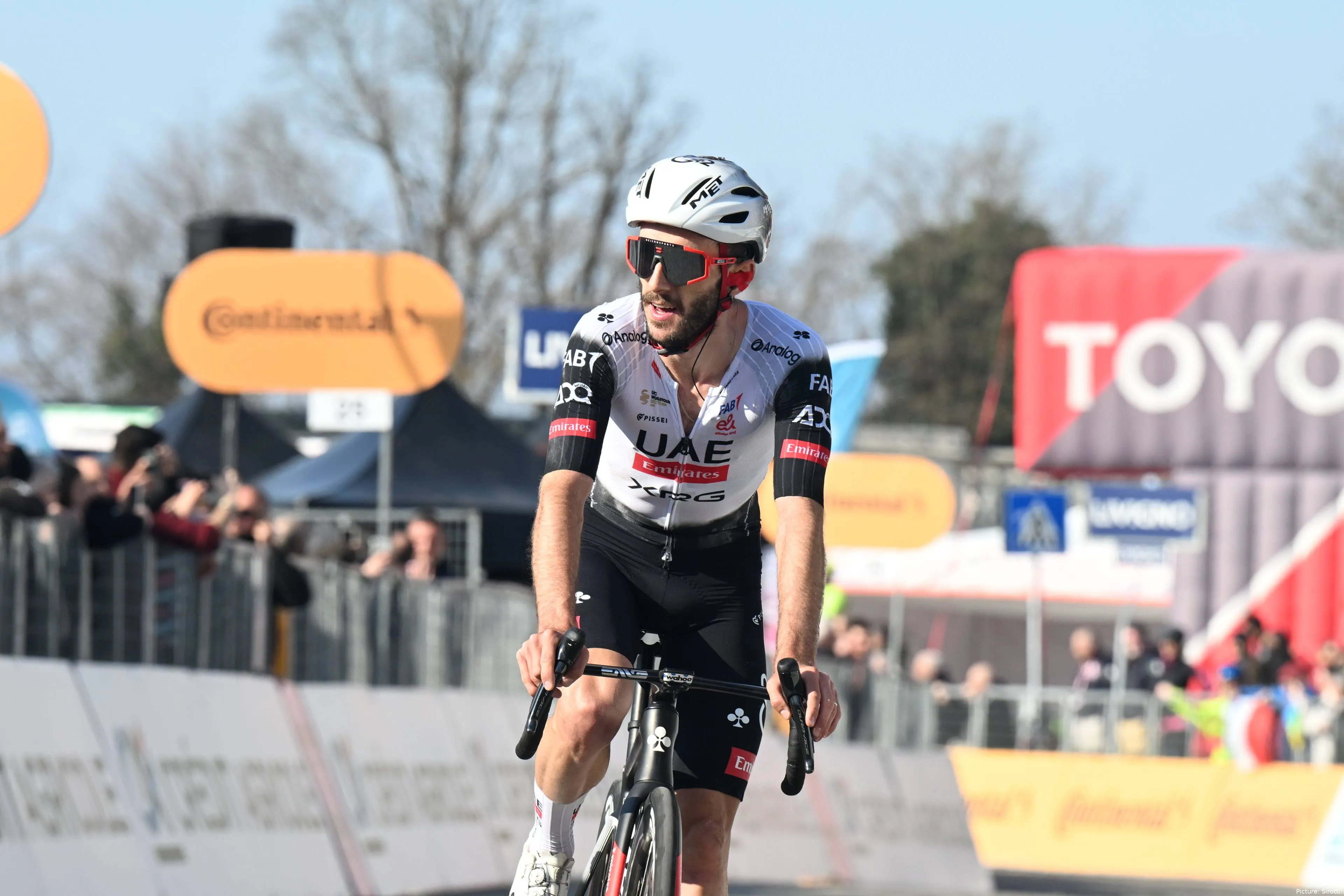 adam yates 1204457943
