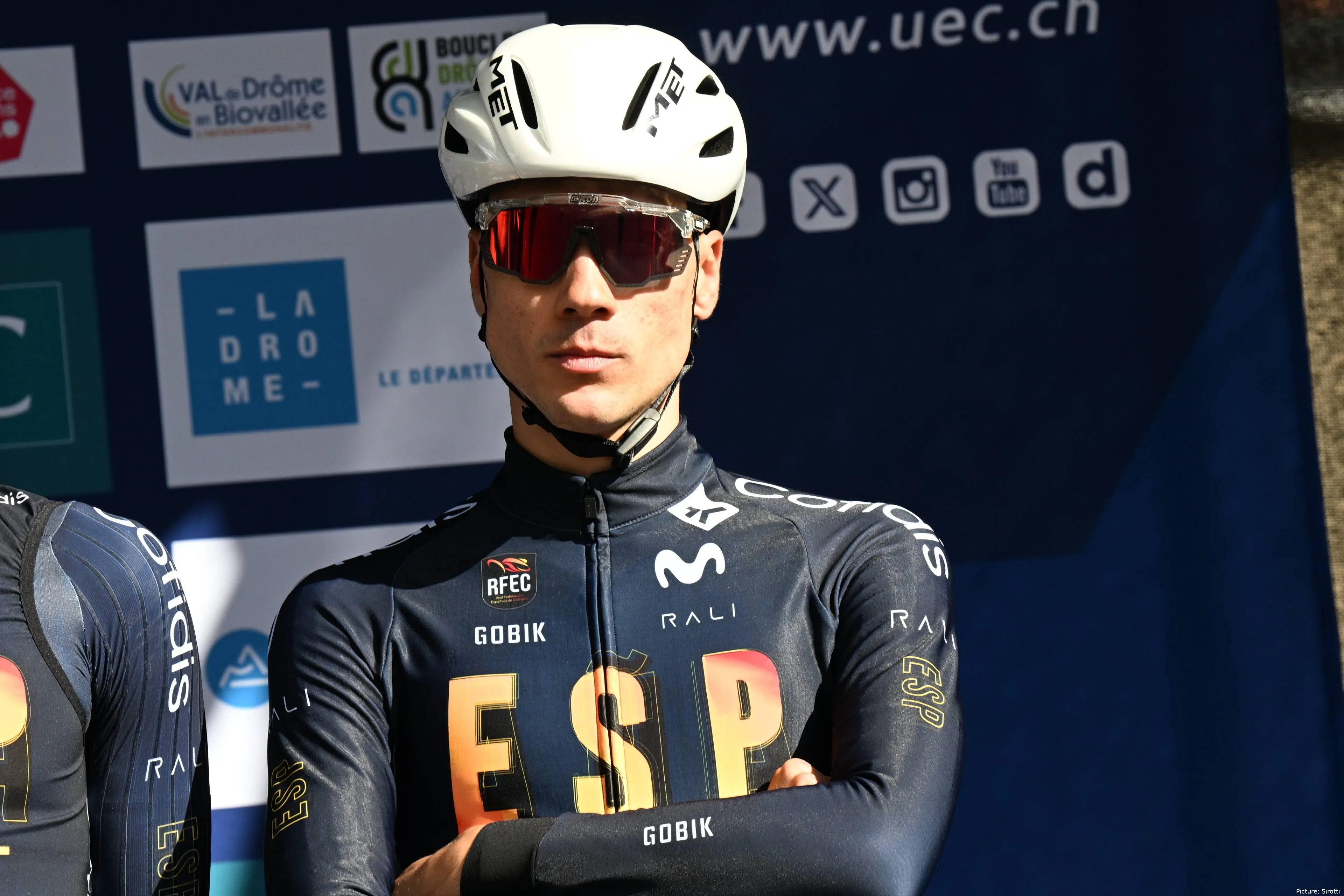 Juan Ayuso, con el maillot de la Selección Española en el Mundial de Kigali