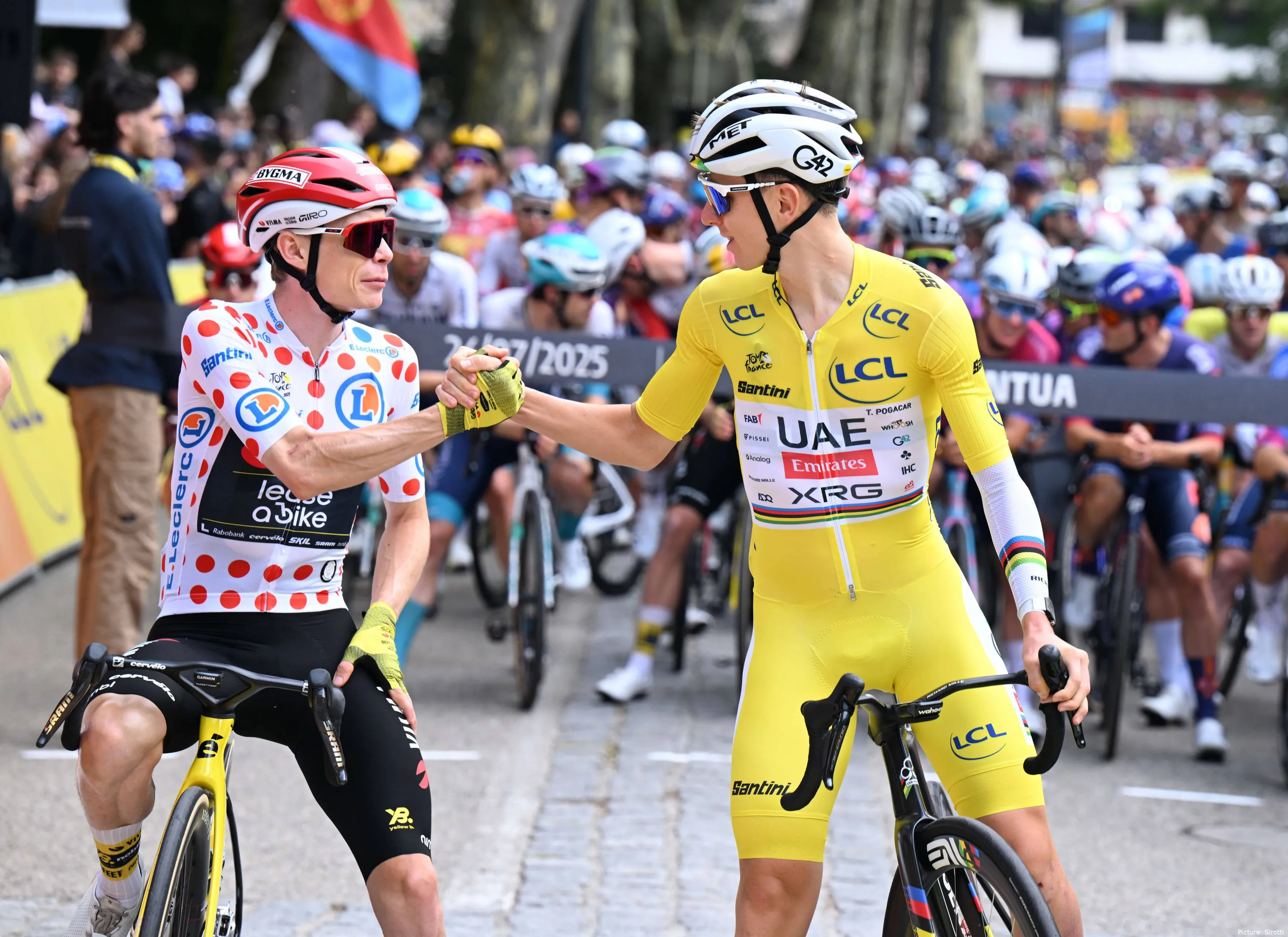 Jonas Vingegaard y Tadej Pogacar en el Tour de Francia