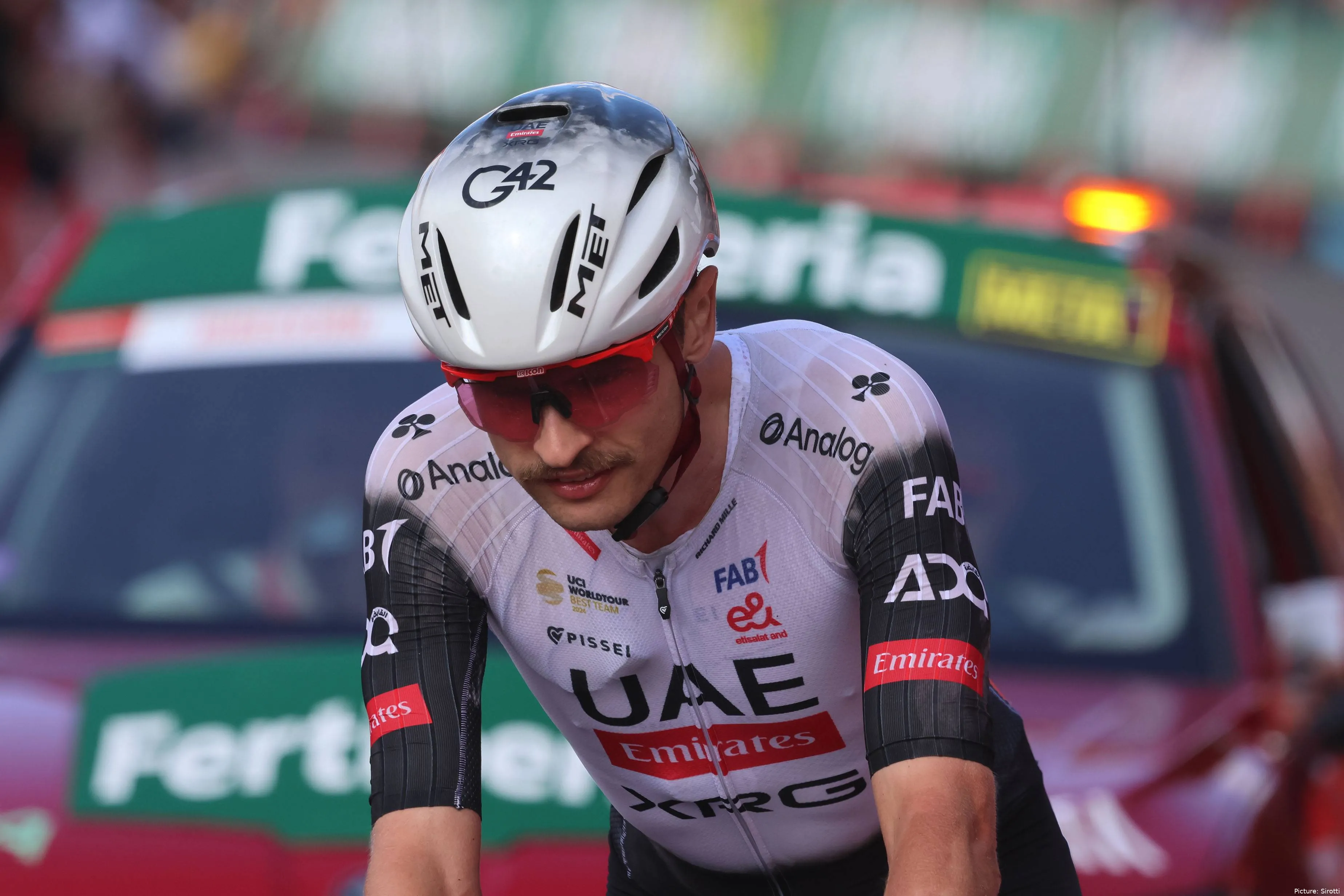 Jay Vine ganó 2 etapas en la pasada Vuelta a España