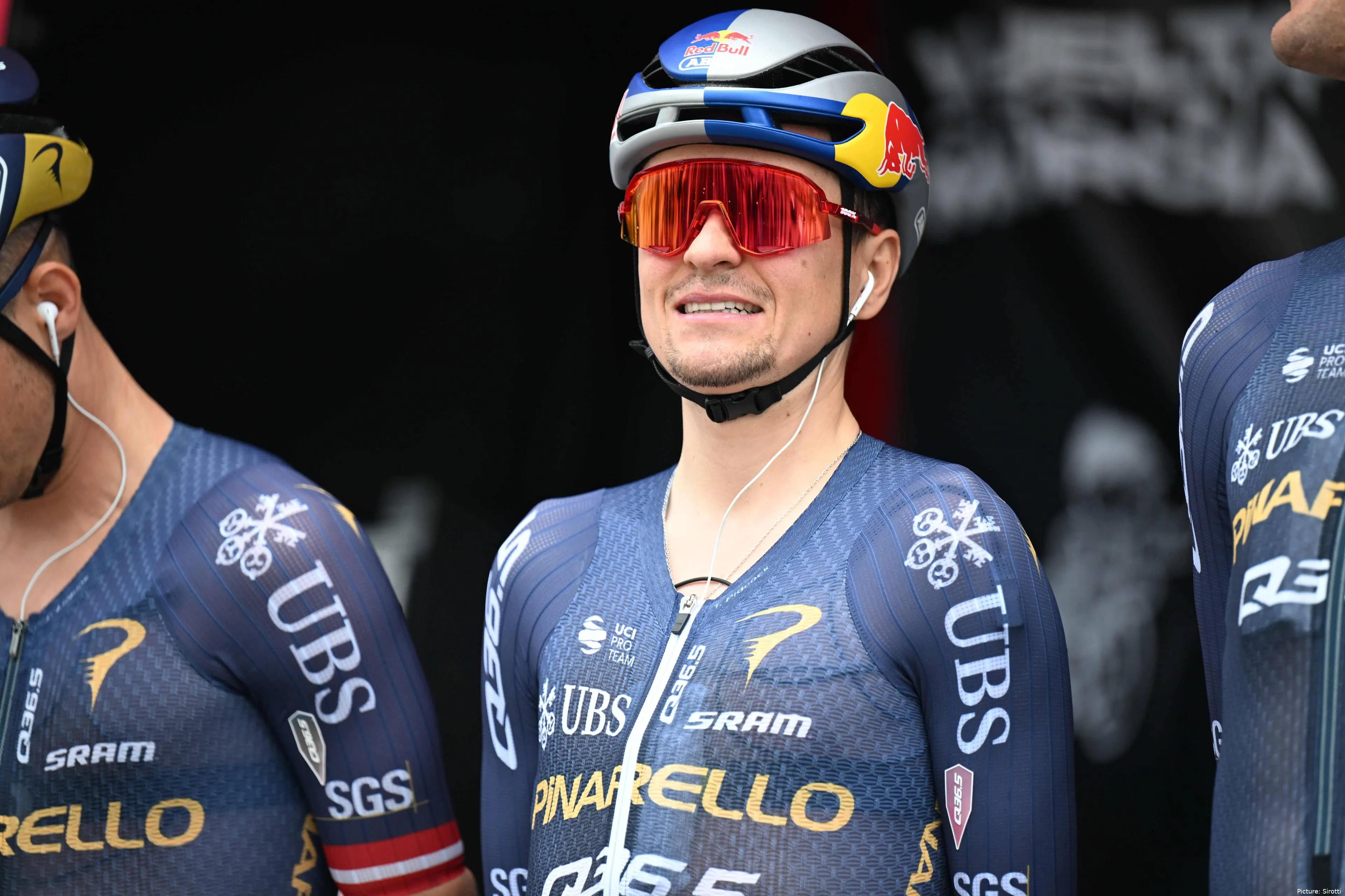 Tom Pidcock en la Vuelta a Murcia 2026