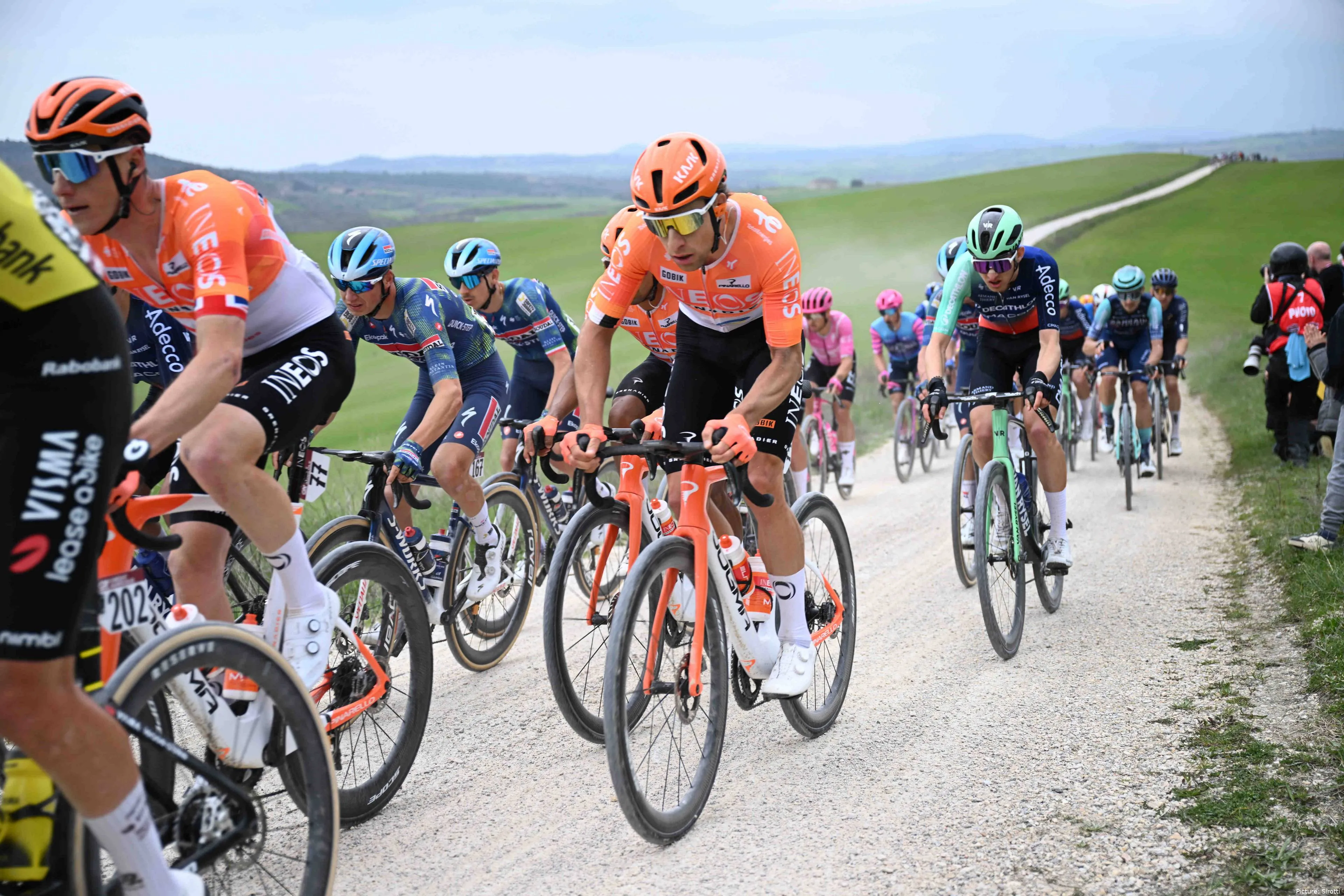 Axel Laurance en la Strade Bianche 2026