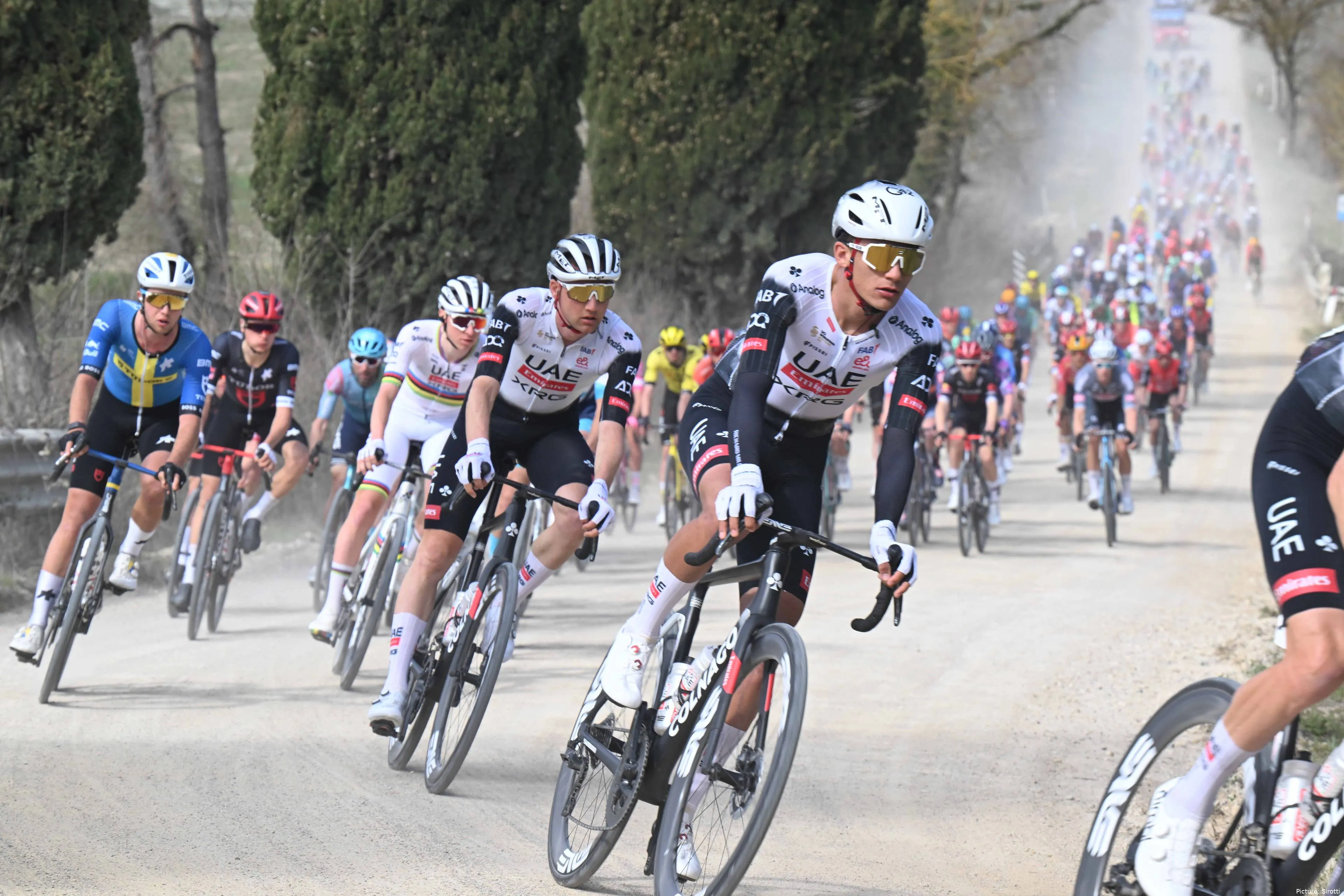 Isaac del Toro, ciclista de UAE