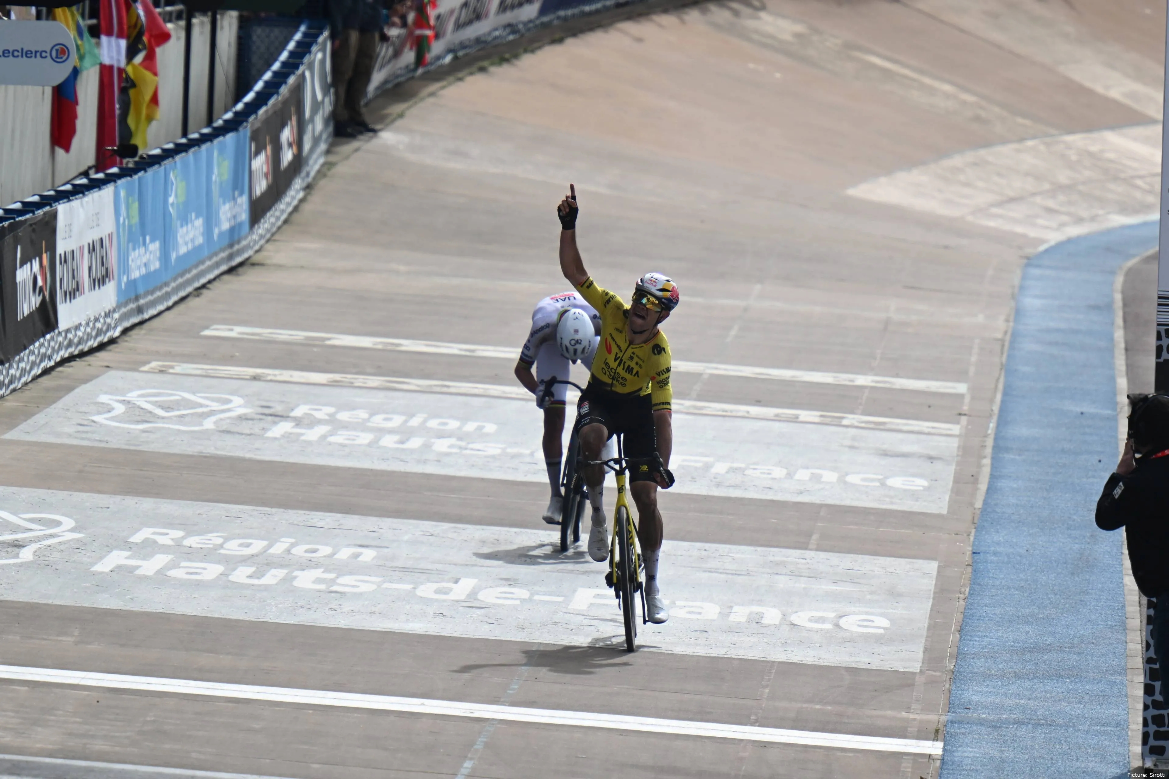 La París-Roubaix 2026 resultó inolvidable