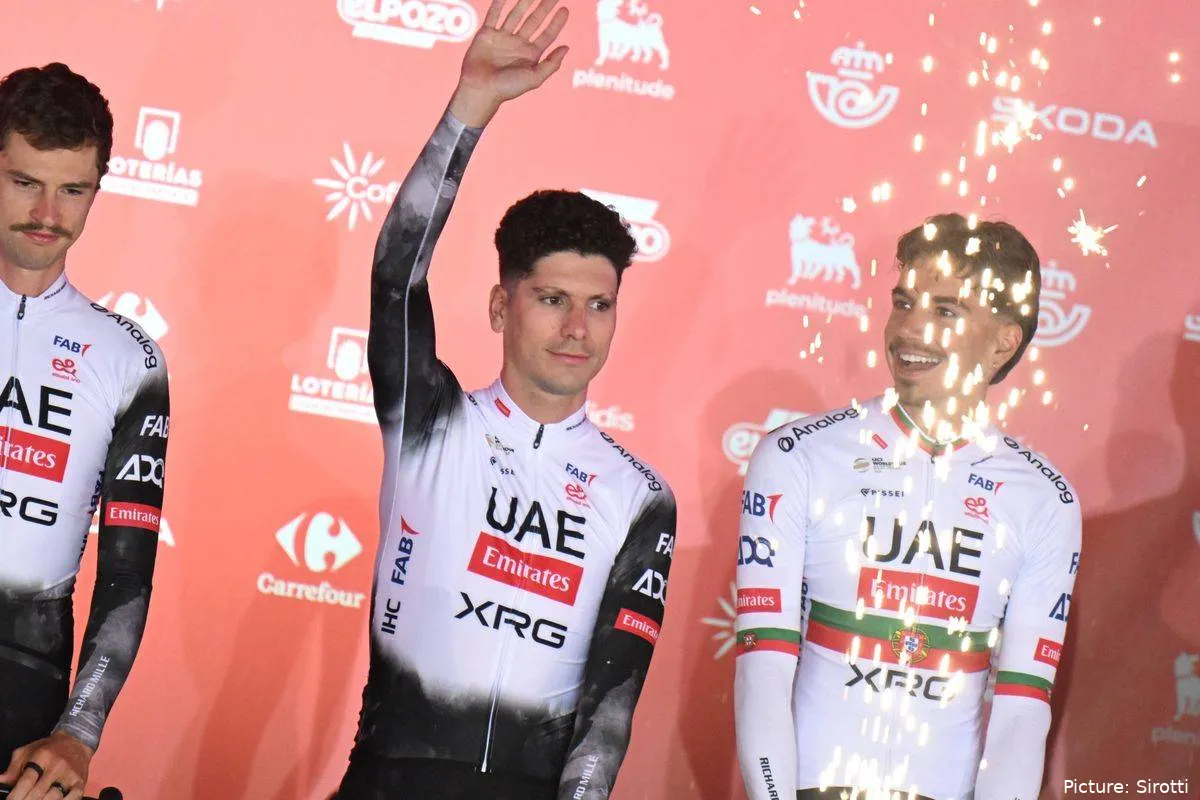 almeida 68a820930cb7a