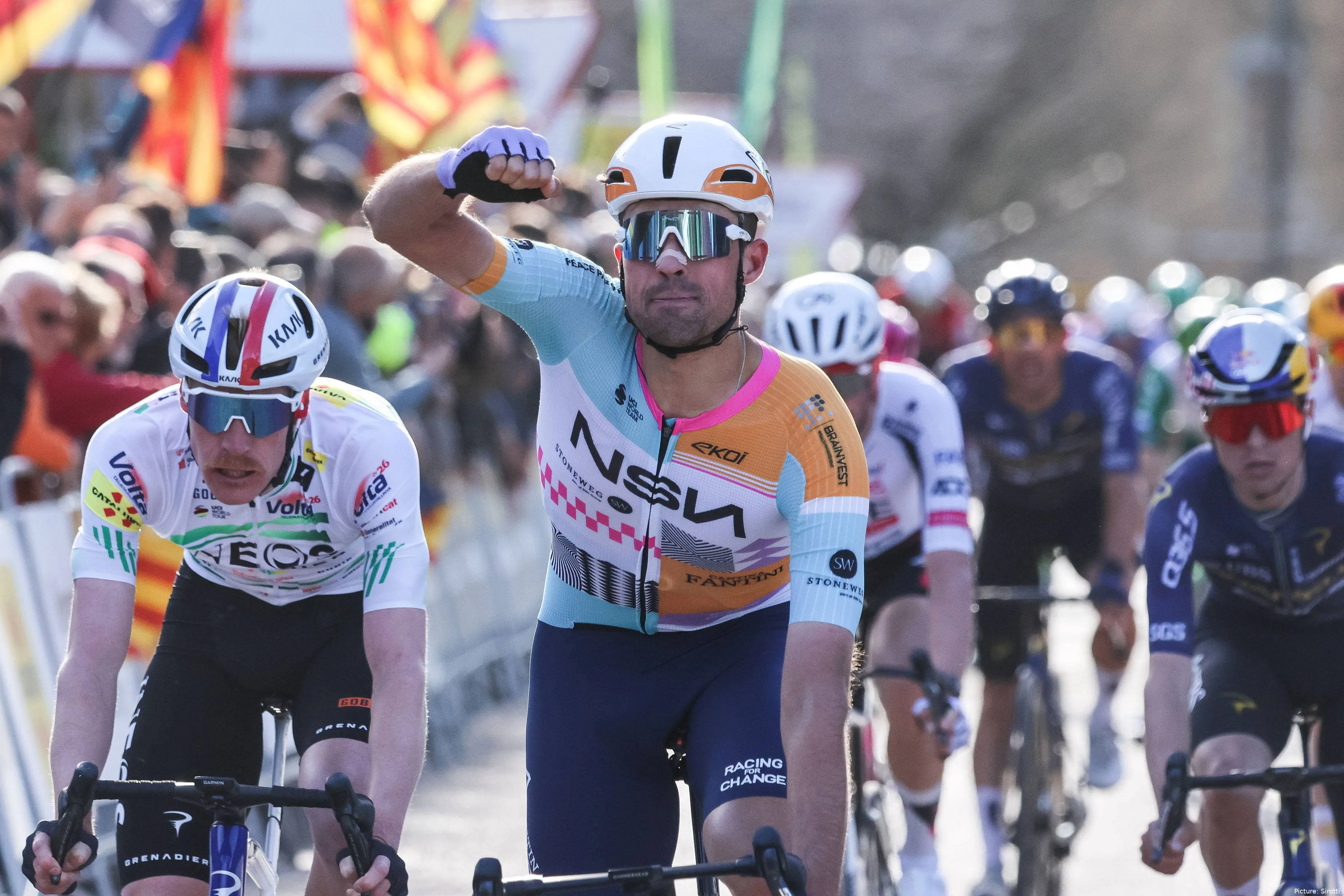 Ethan Vernon beats Dorian Godon to the stage win at Volta a Catalunya 2026