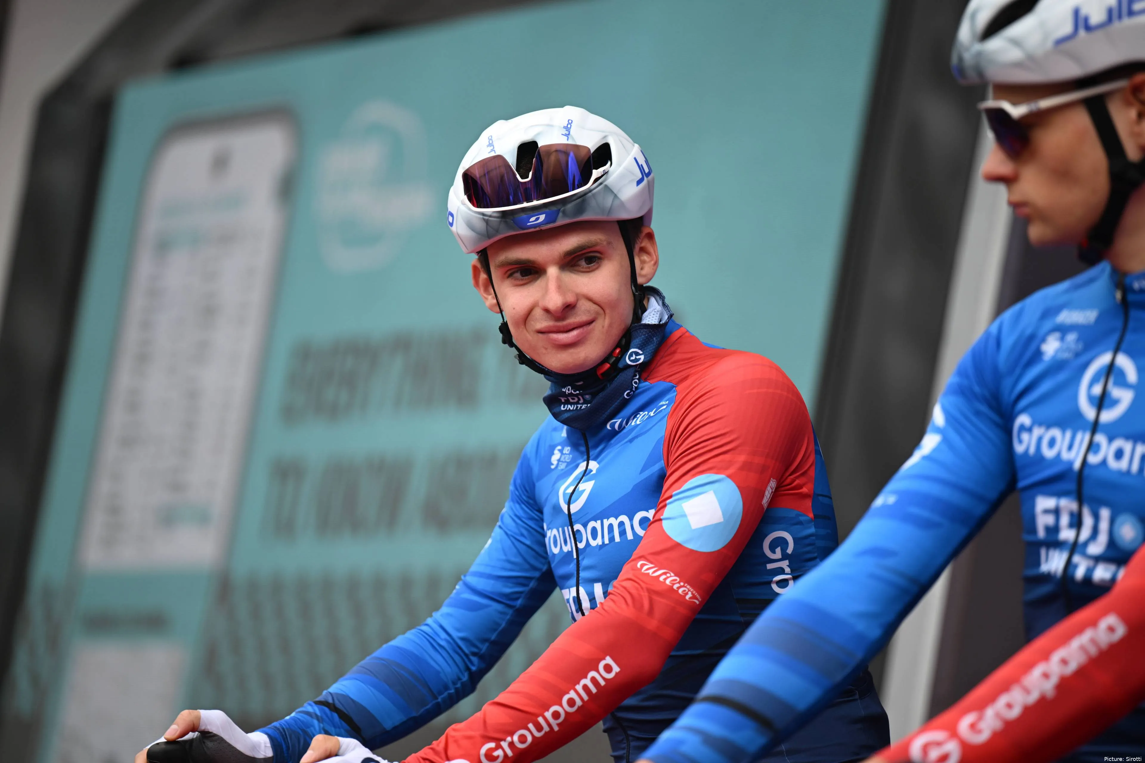 Romain Gregoire at Dwars door Vlaanderen 2026